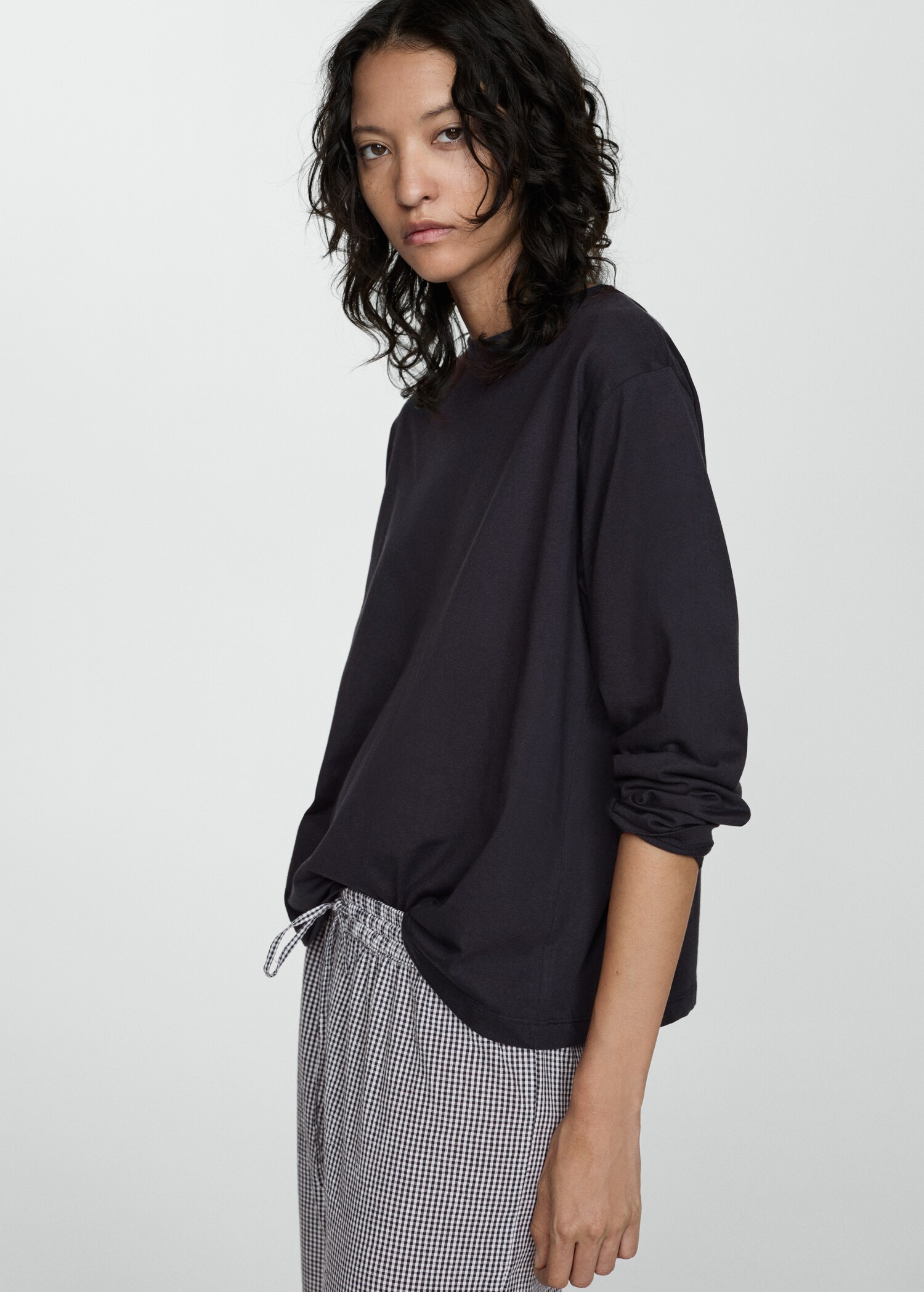 Two-piece cotton pyjamas - Details of the article 1