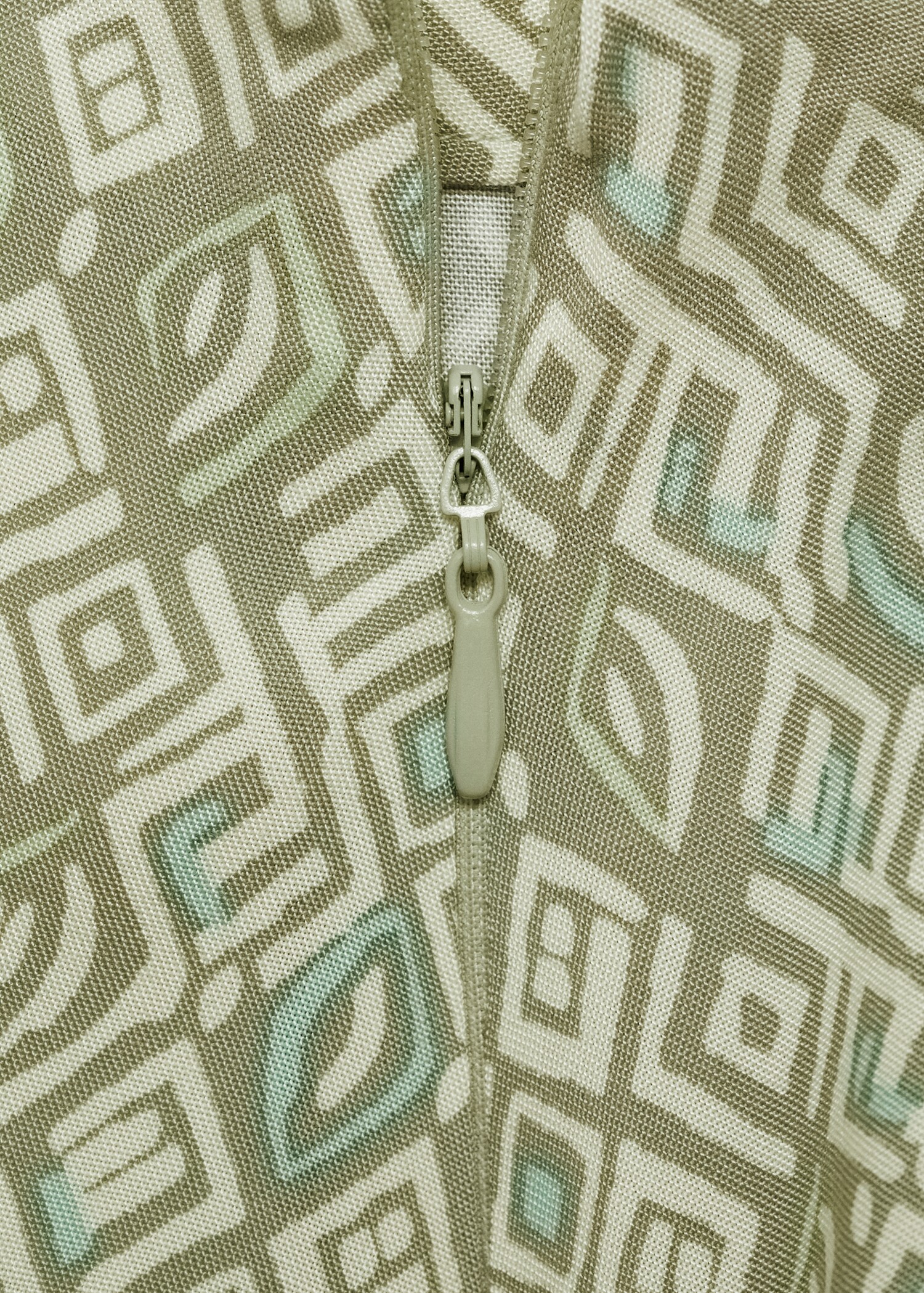 Asymmetrical printed skirt - Details of the article 0