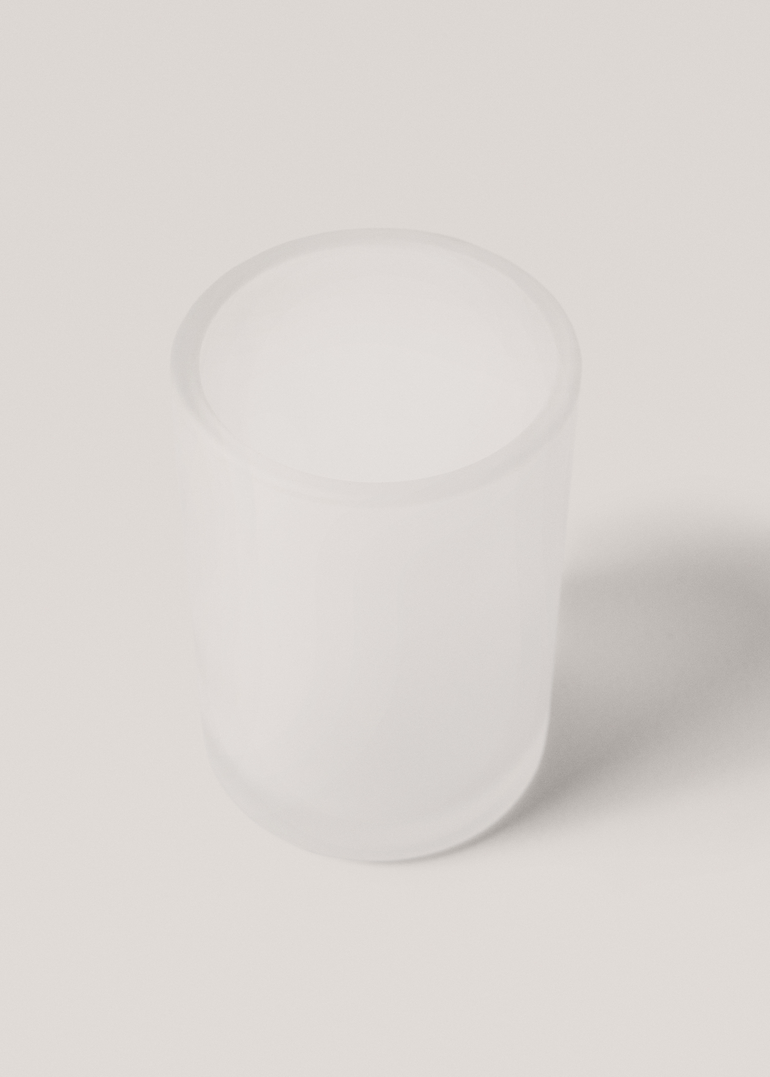 Halvgjennomsiktig baderomsglass - Artikkeldetalj 2