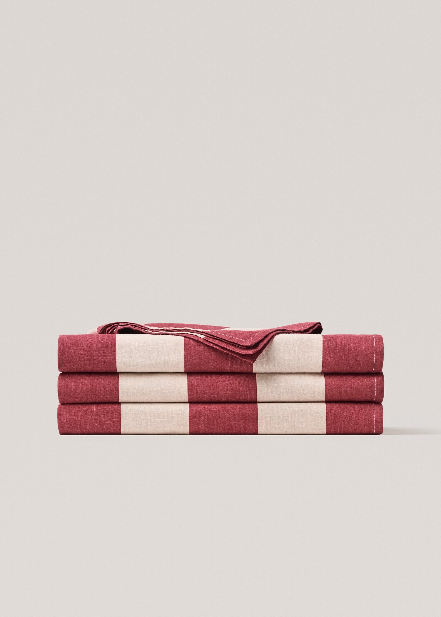 Striped cotton linen napkin 170x250cm - Details of the article 3