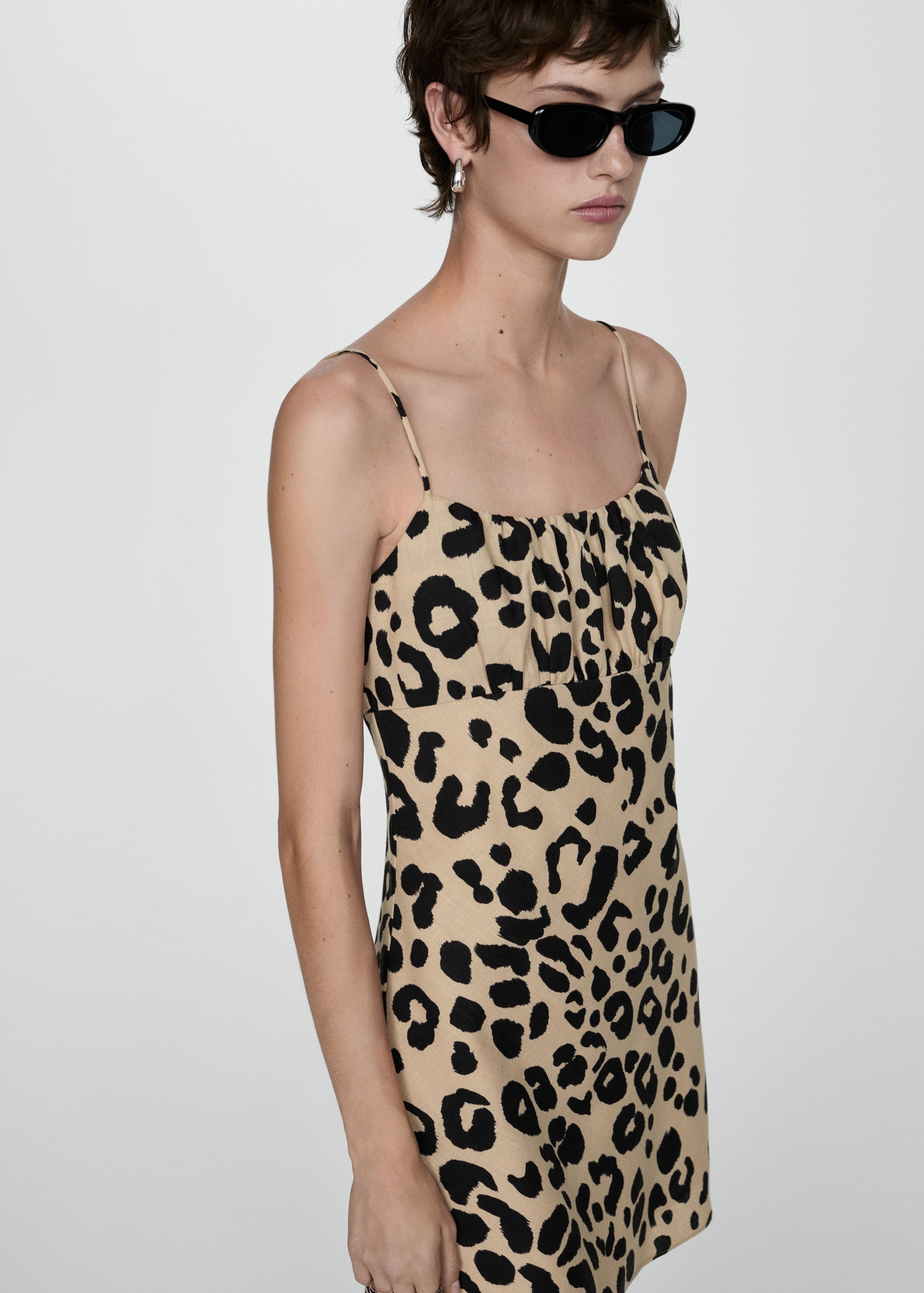 Short leopard-print dress Women MANGO Japan - Main Image