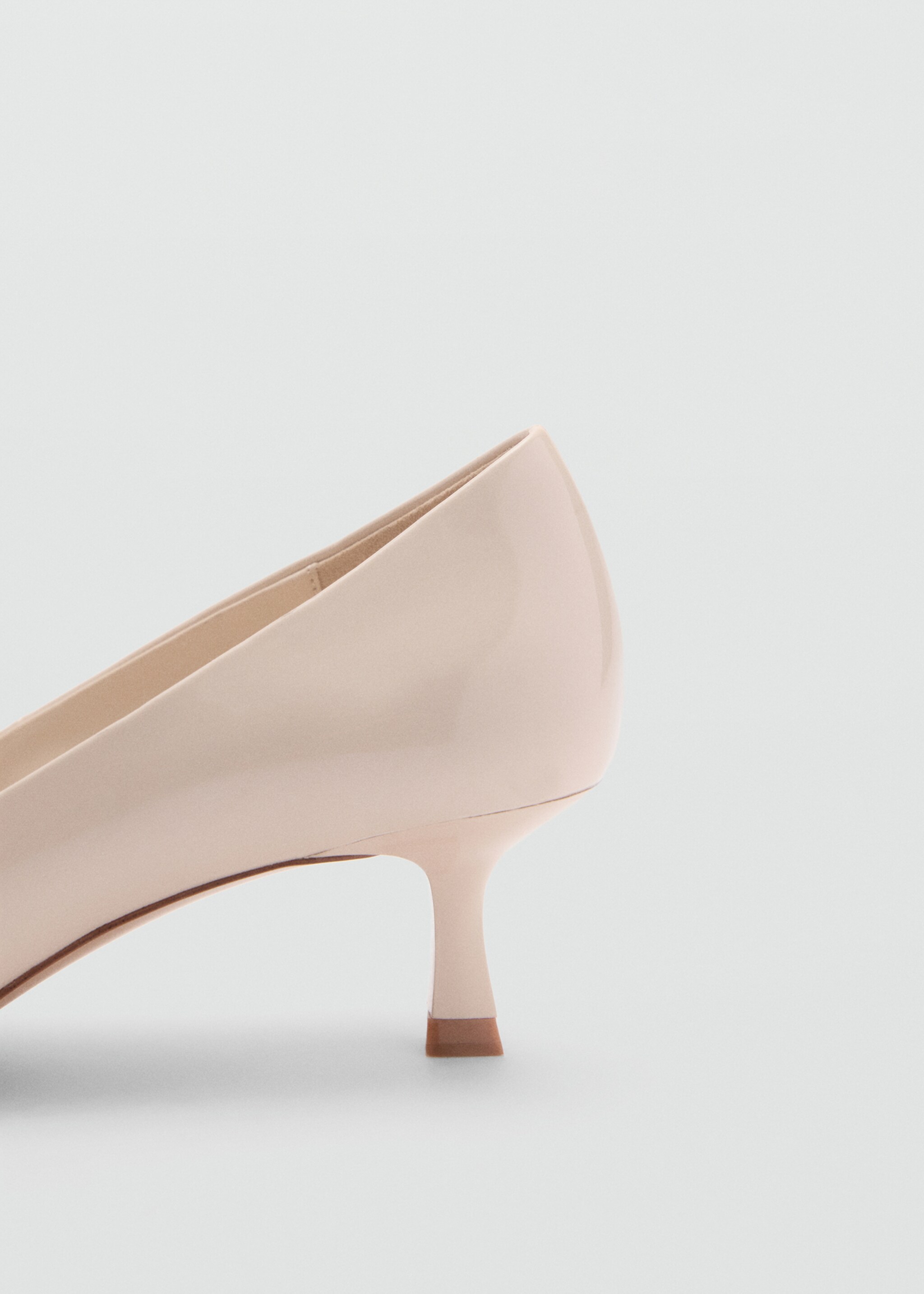 Kitten heel shoes - Details of the article 1