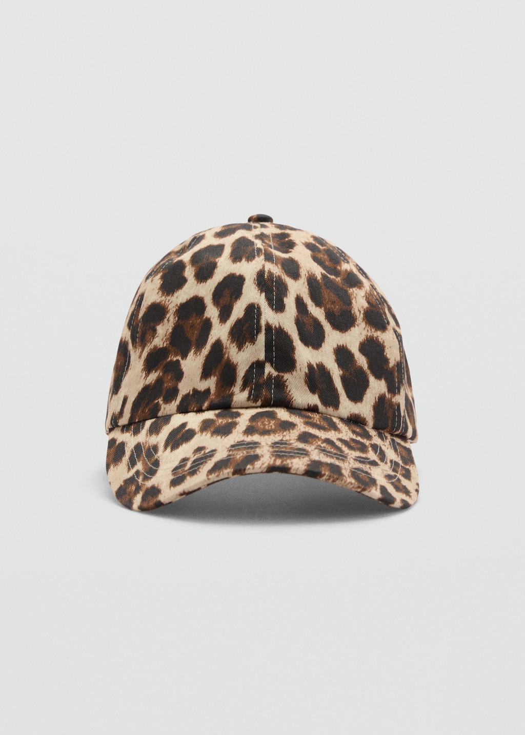 Leopard print cap - Woman | MANGO Canada
