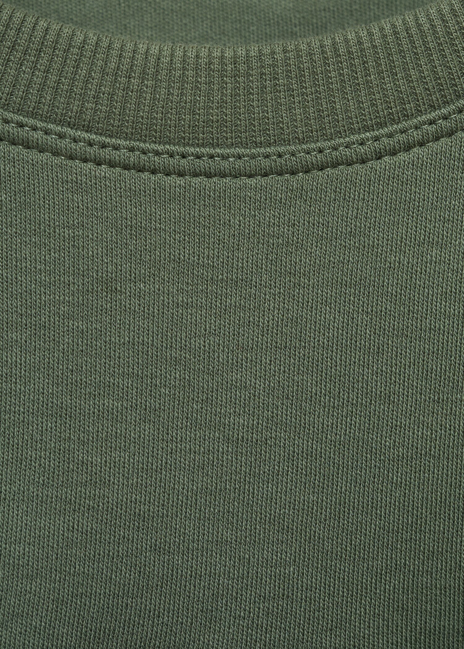 Long sleeve cotton t-shirt - Details of the article 8
