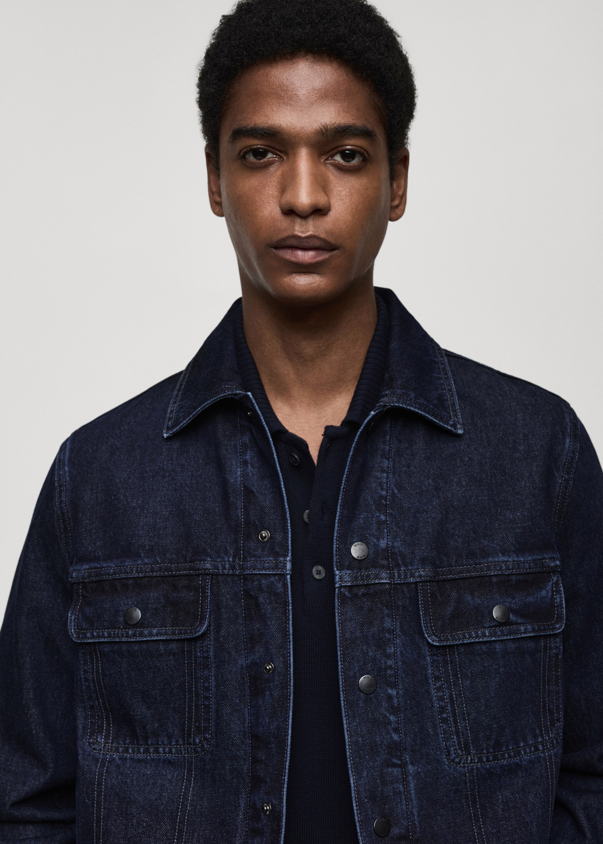 Denim jacket with pockets - Details of the article 1