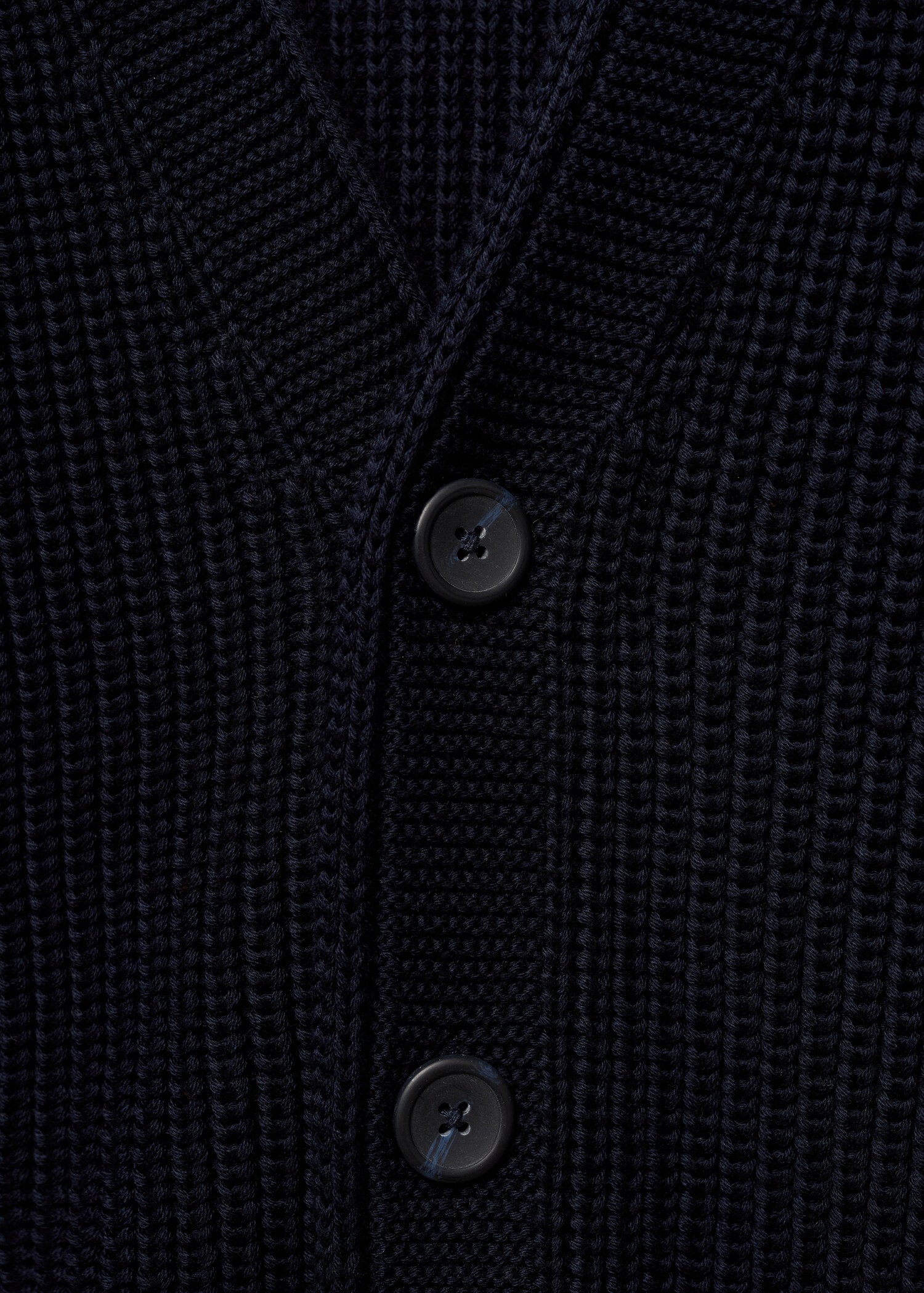 Chunky ribbed cardigan with buttons - Details of the article 8