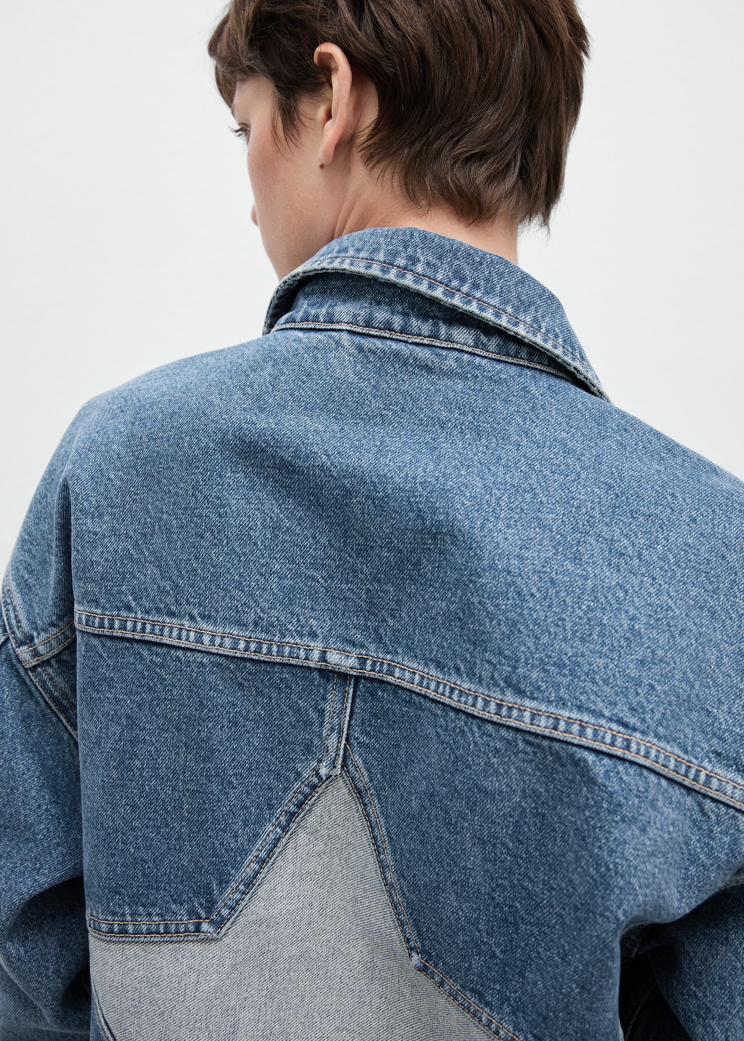 Blouson en jean étoile - Détail de l'article 1
