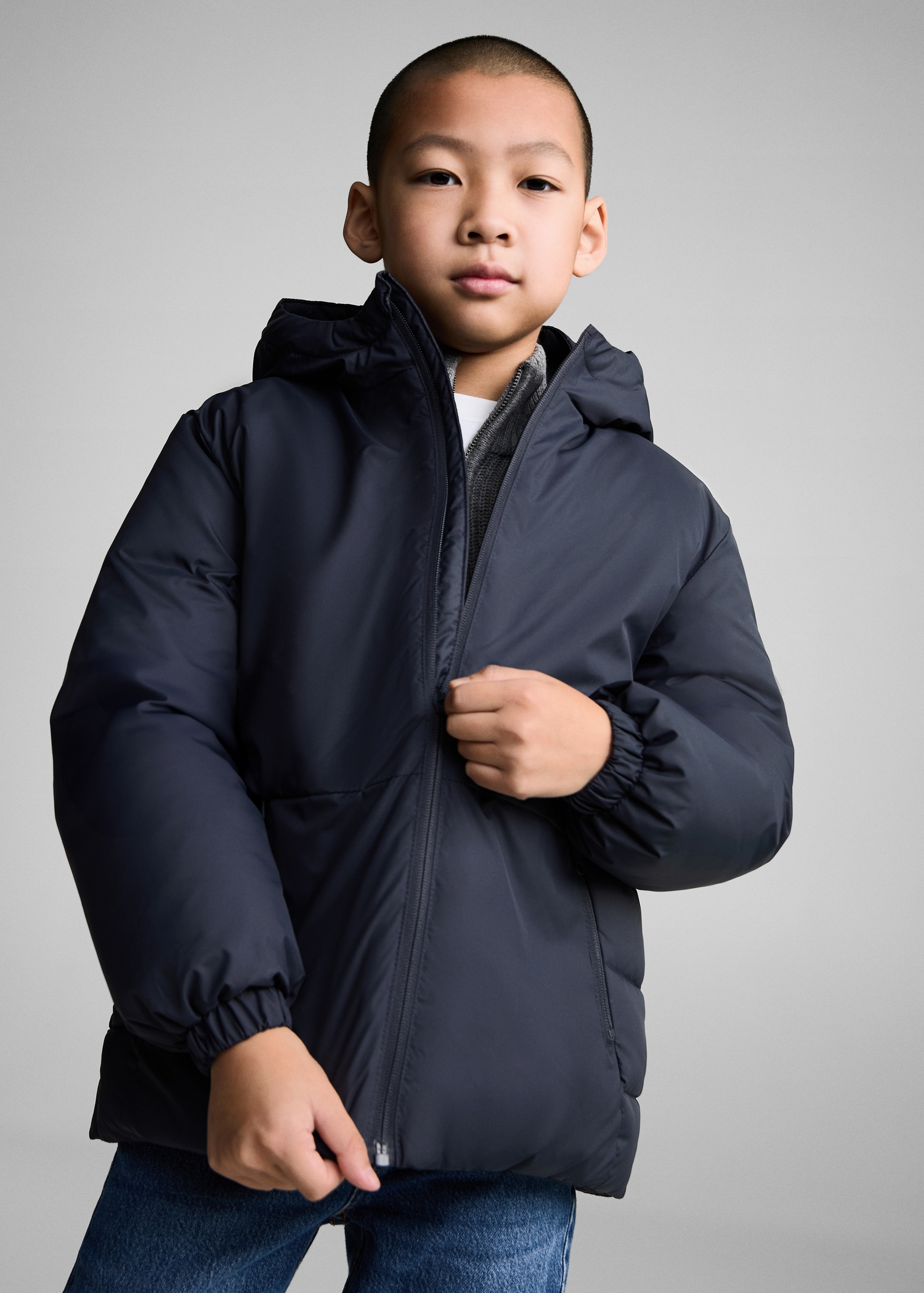 Hooded water-repellent quilted jacket - Medium plane
