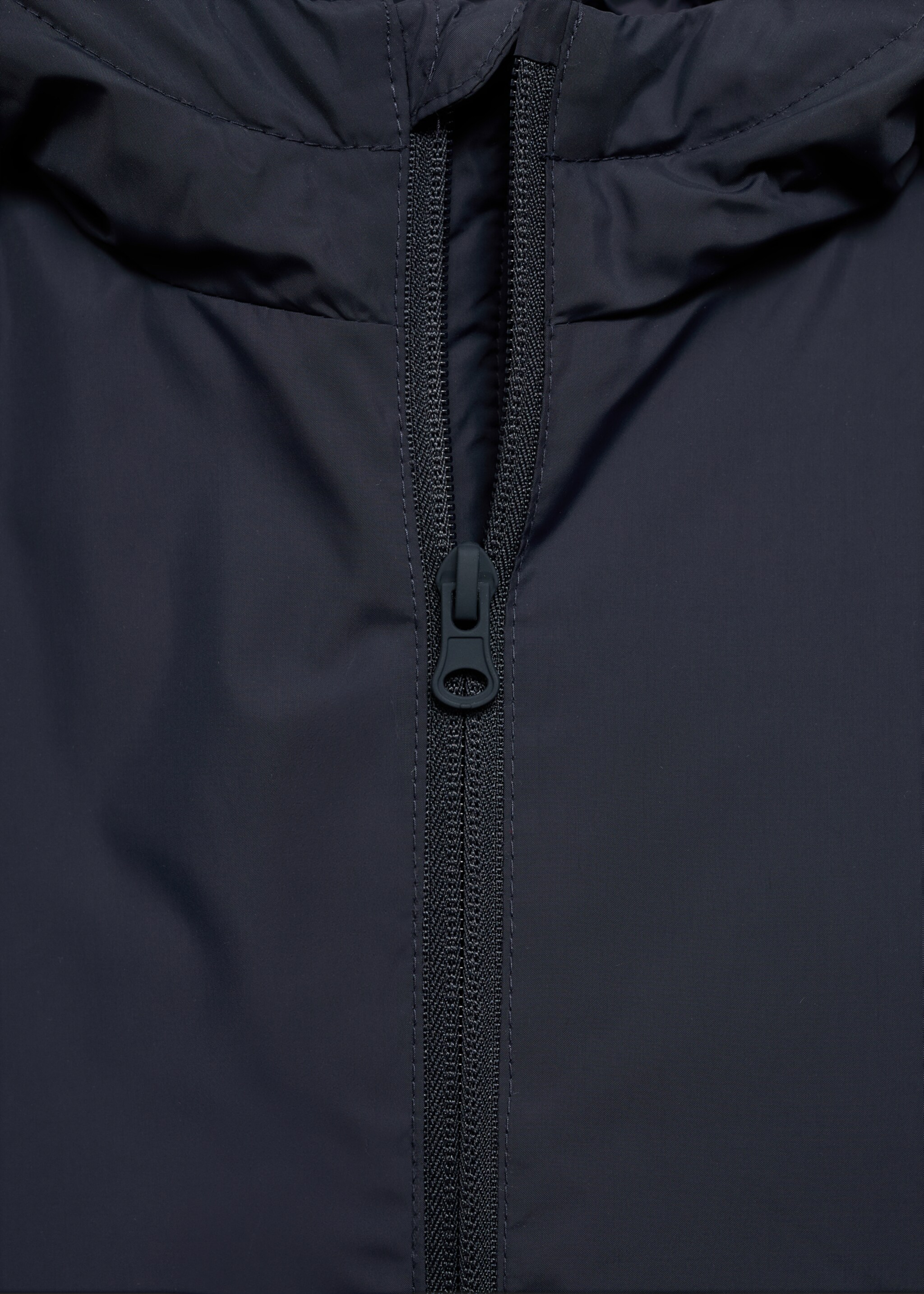 Hooded water-repellent quilted jacket - Details of the article 8