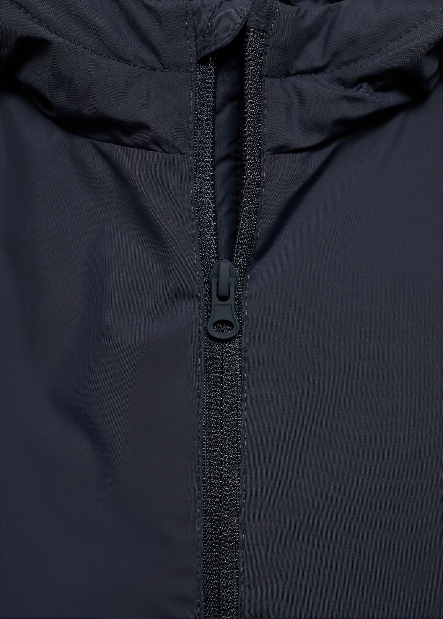 Hooded water-repellent quilted jacket - Details of the article 8