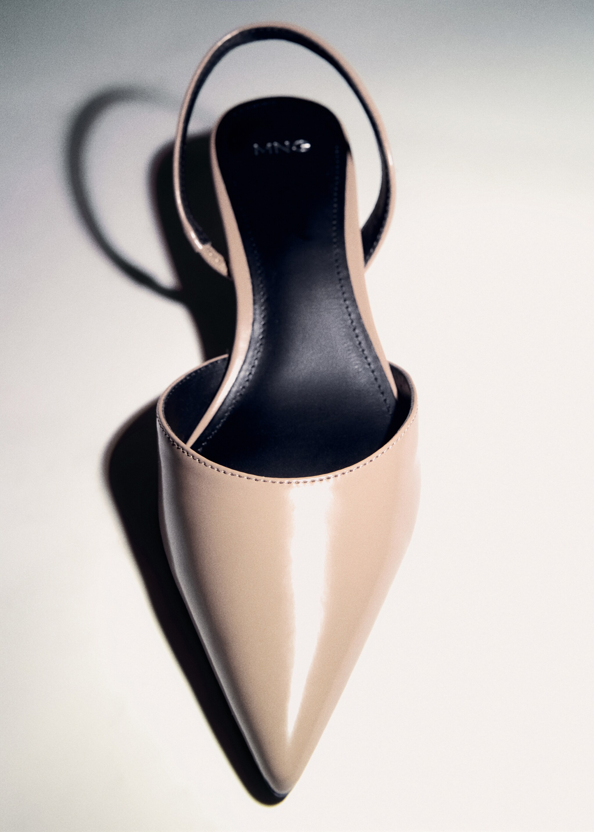 Zapato punta tacón kitten - Detalle del artículo 5