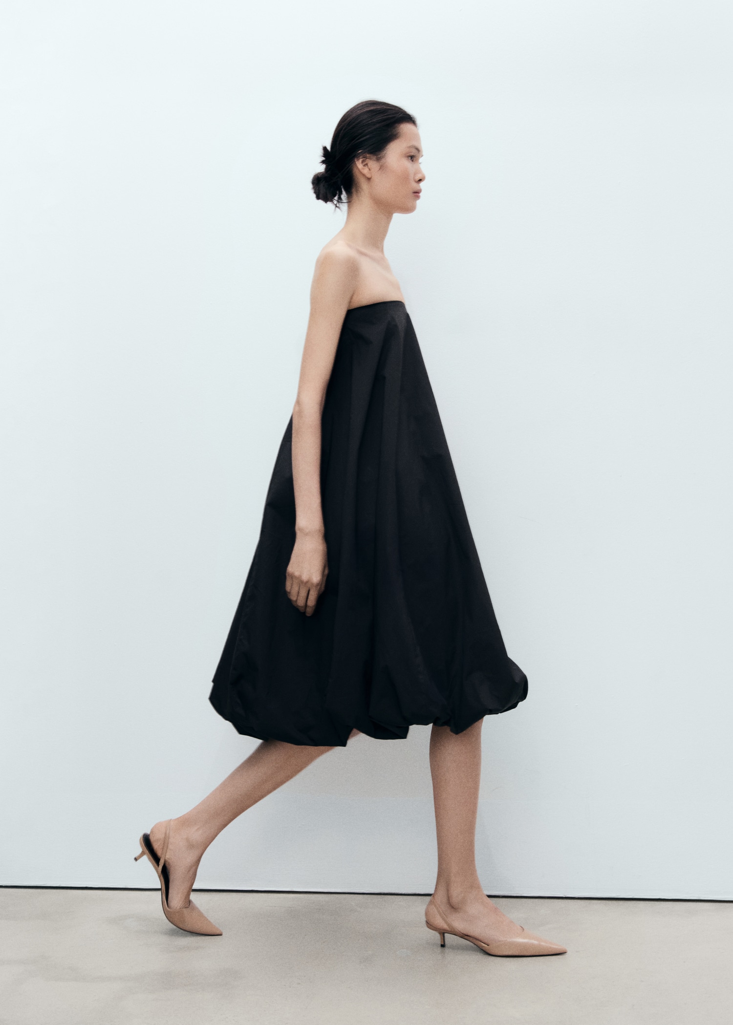 Kitten-heel pointed shoes - Details of the article 9