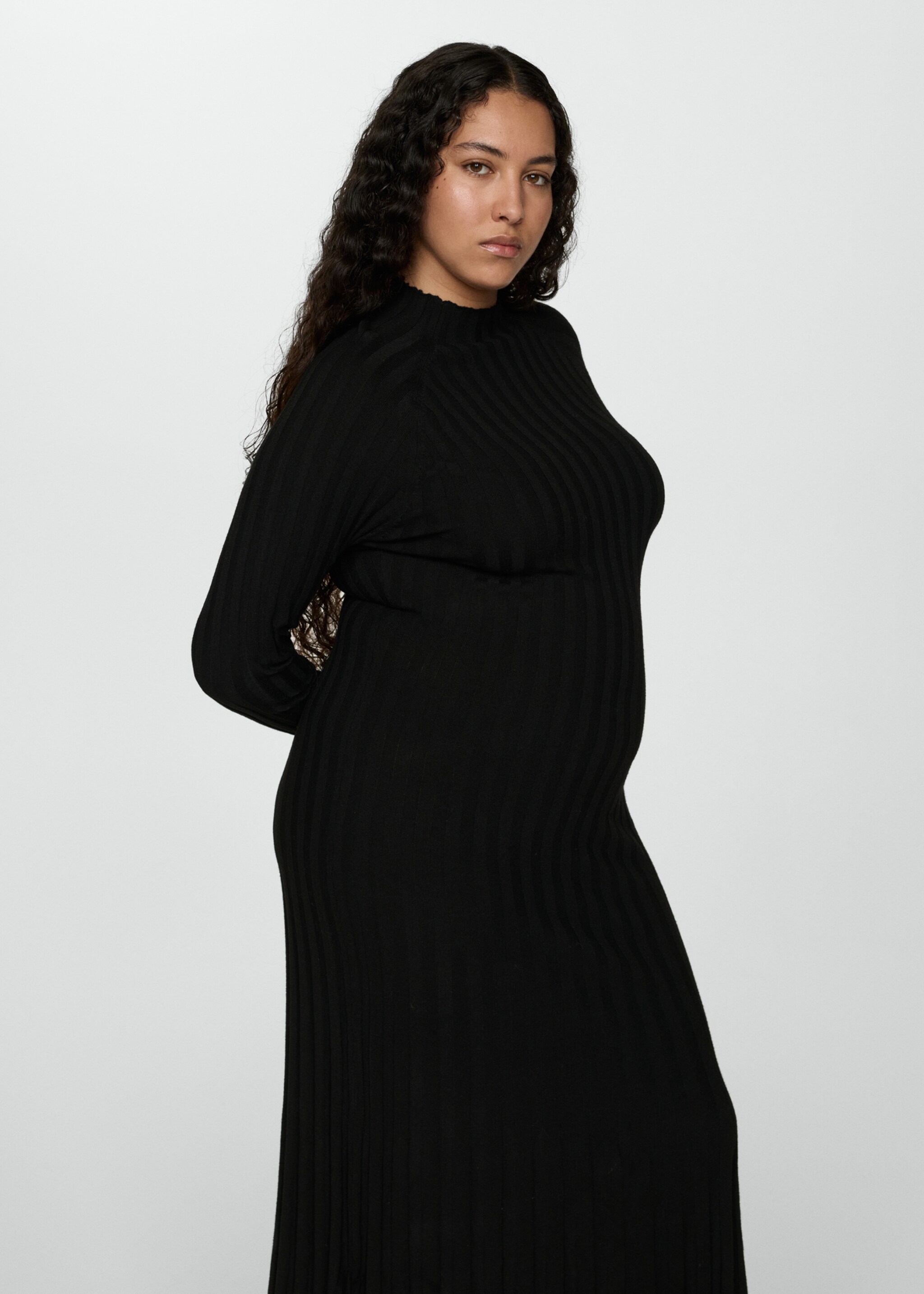 Perkins-neck ribbed dress - Details of the article 5, Black. Ref: 77085645-00.