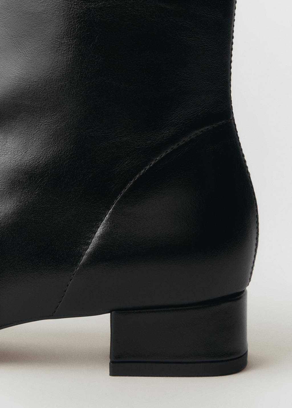 Mango ladies boots clearance