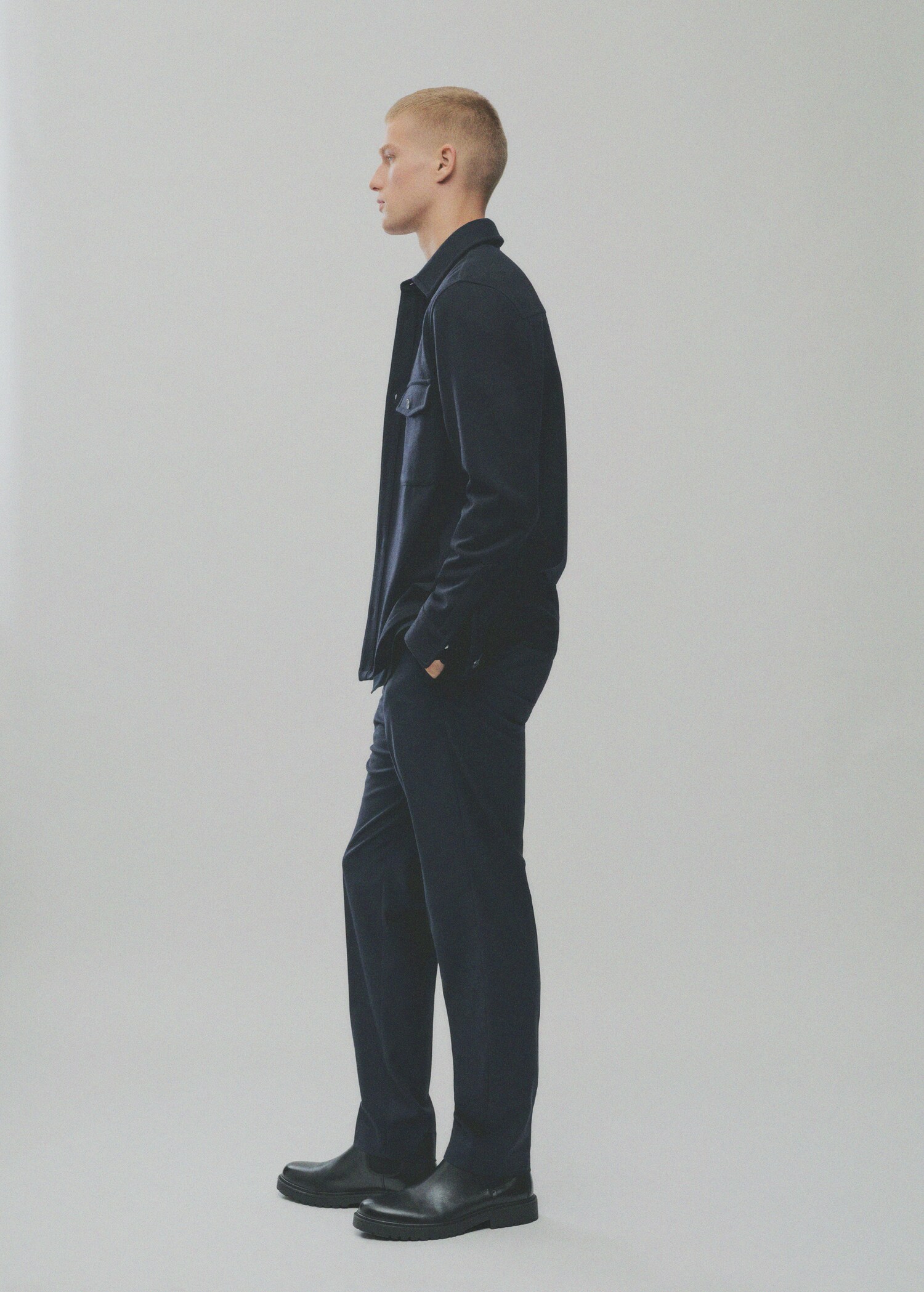 Pleated slim-fit trousers - Details of the article 3
