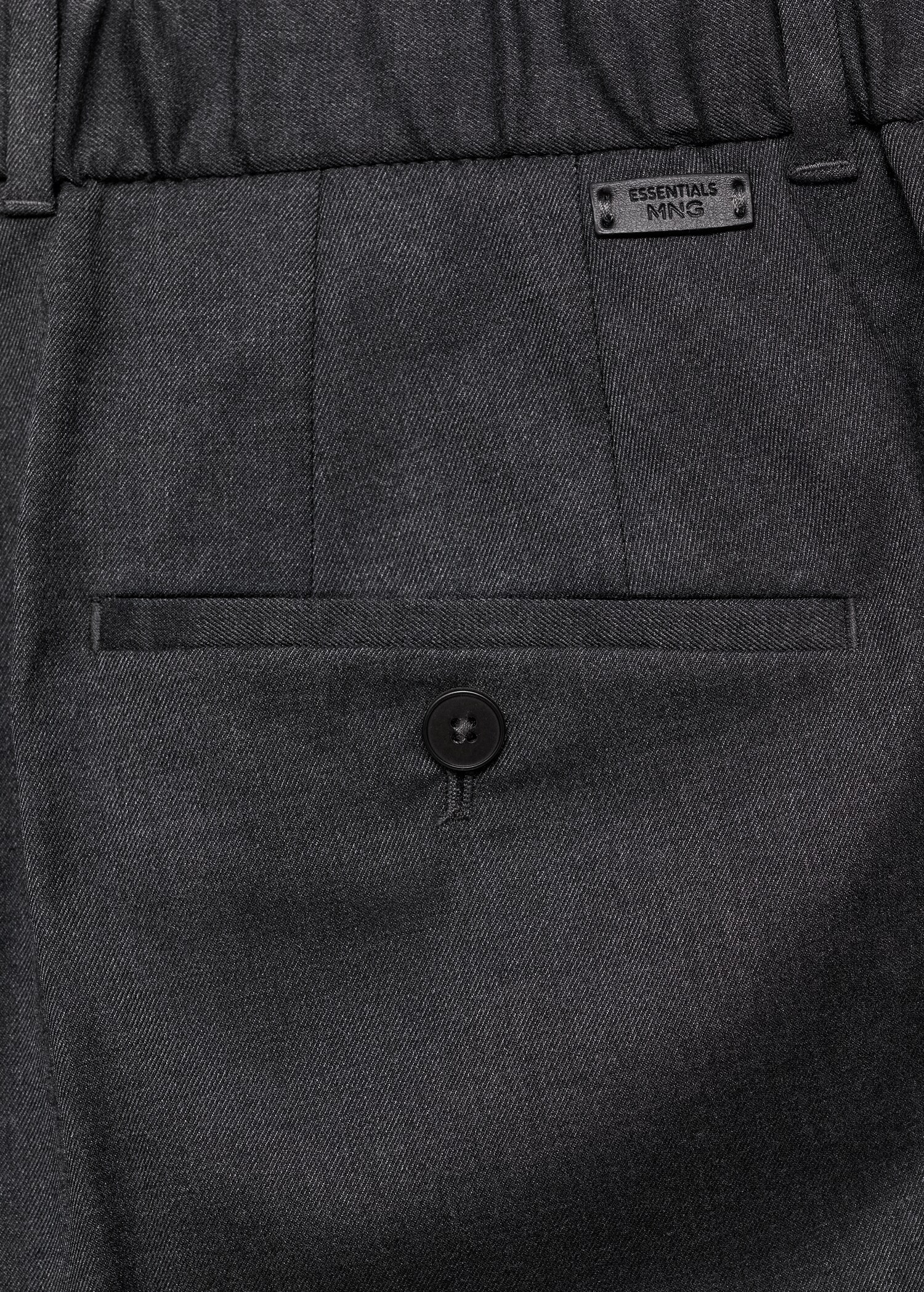 Pleated slim-fit trousers - Details of the article 0