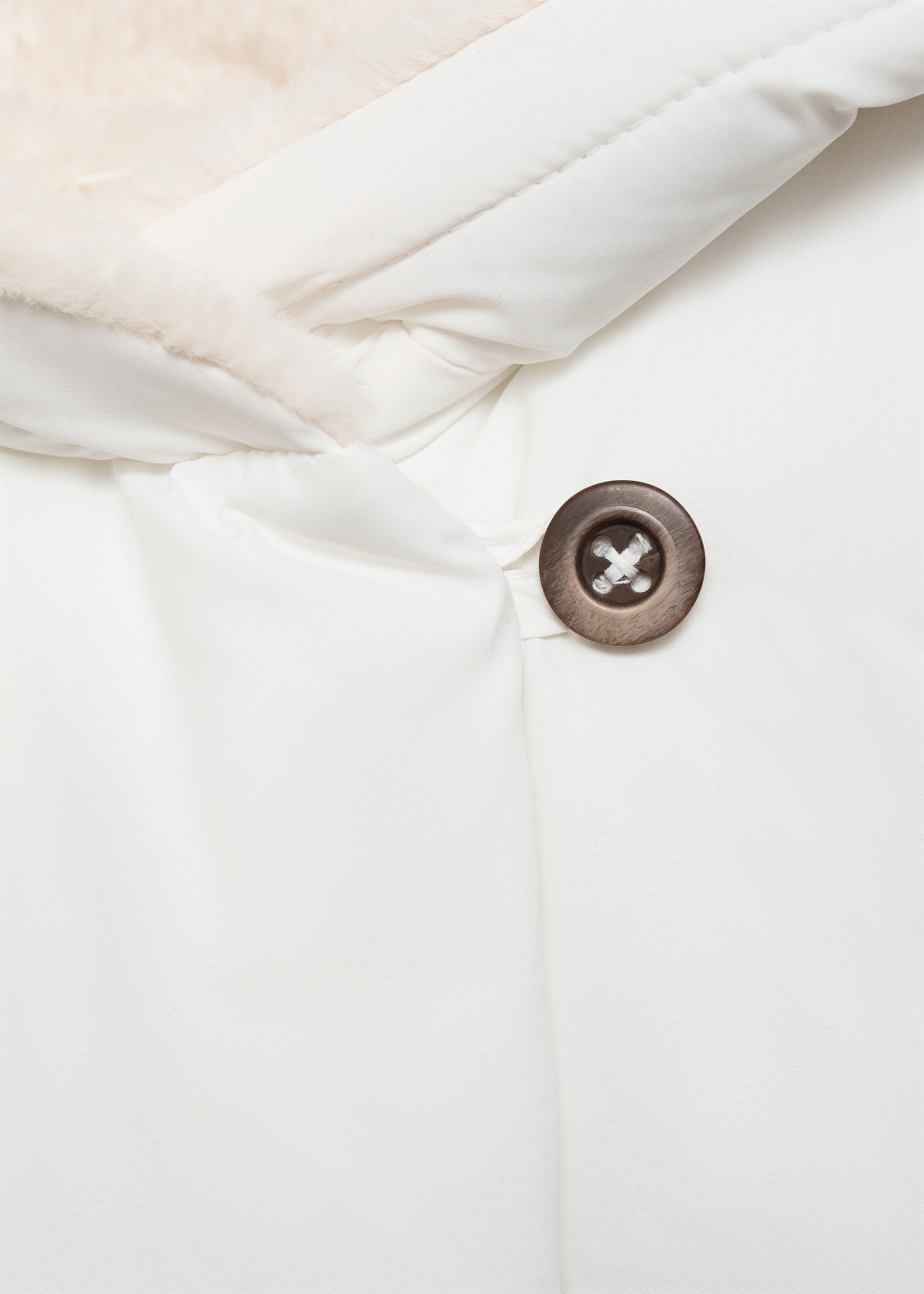 Fur-effect quilted coat - Details of the article 8