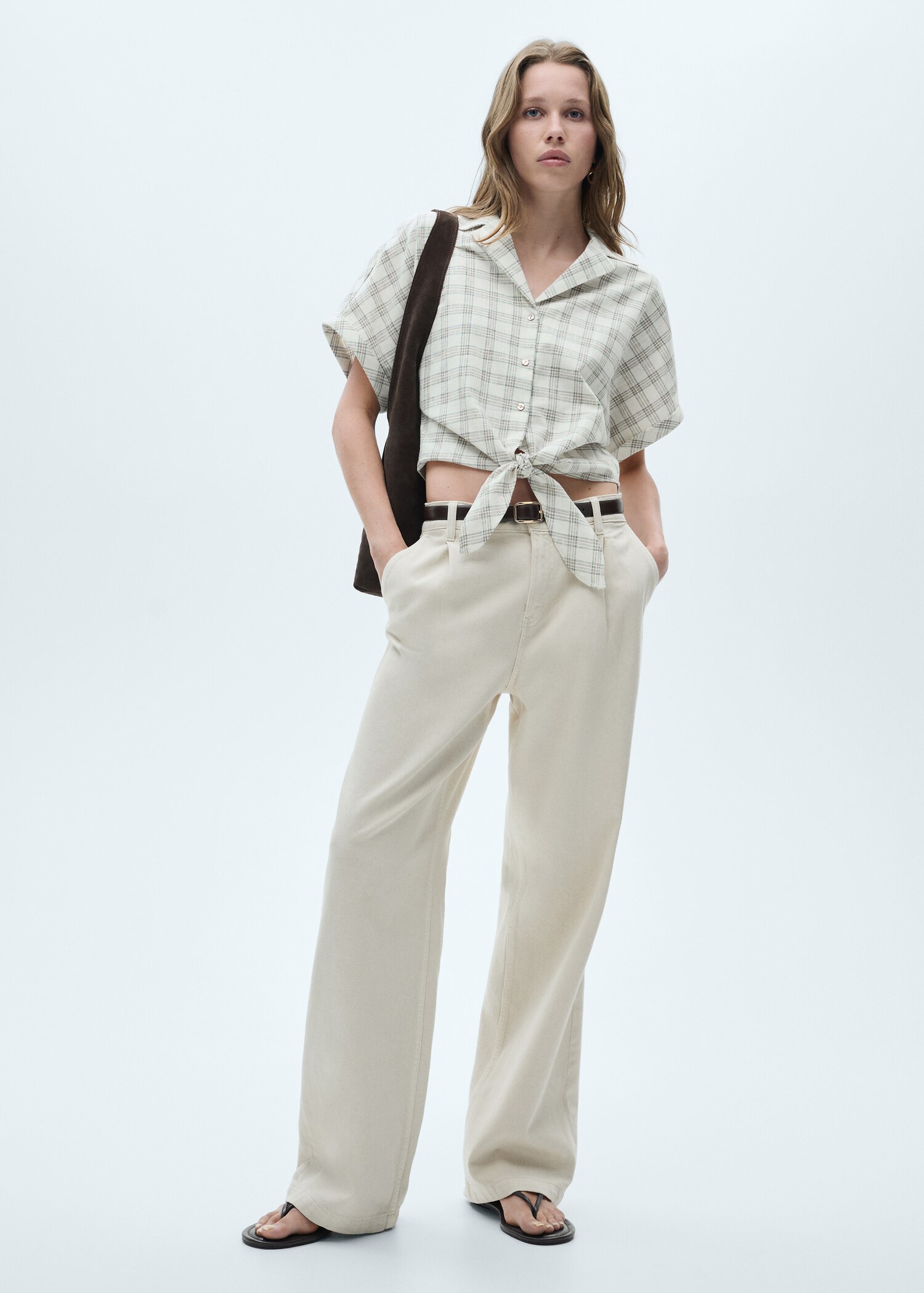 Check crop shirt - Details of the article 2