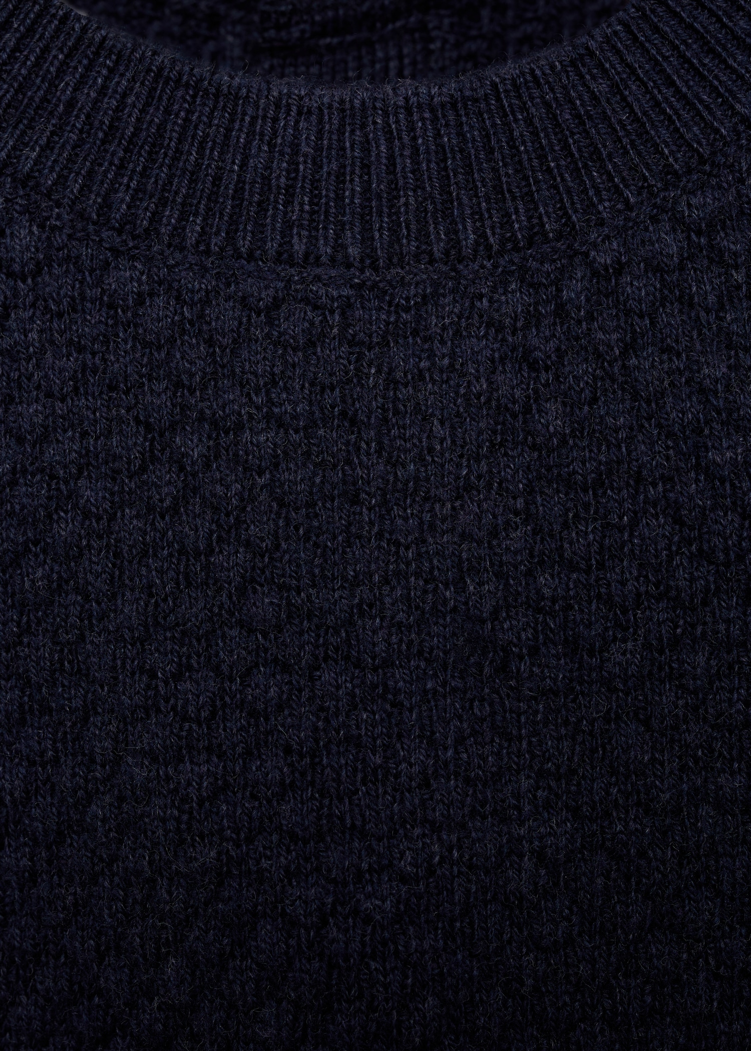 Knitted one-piece suit - Details of the article 8