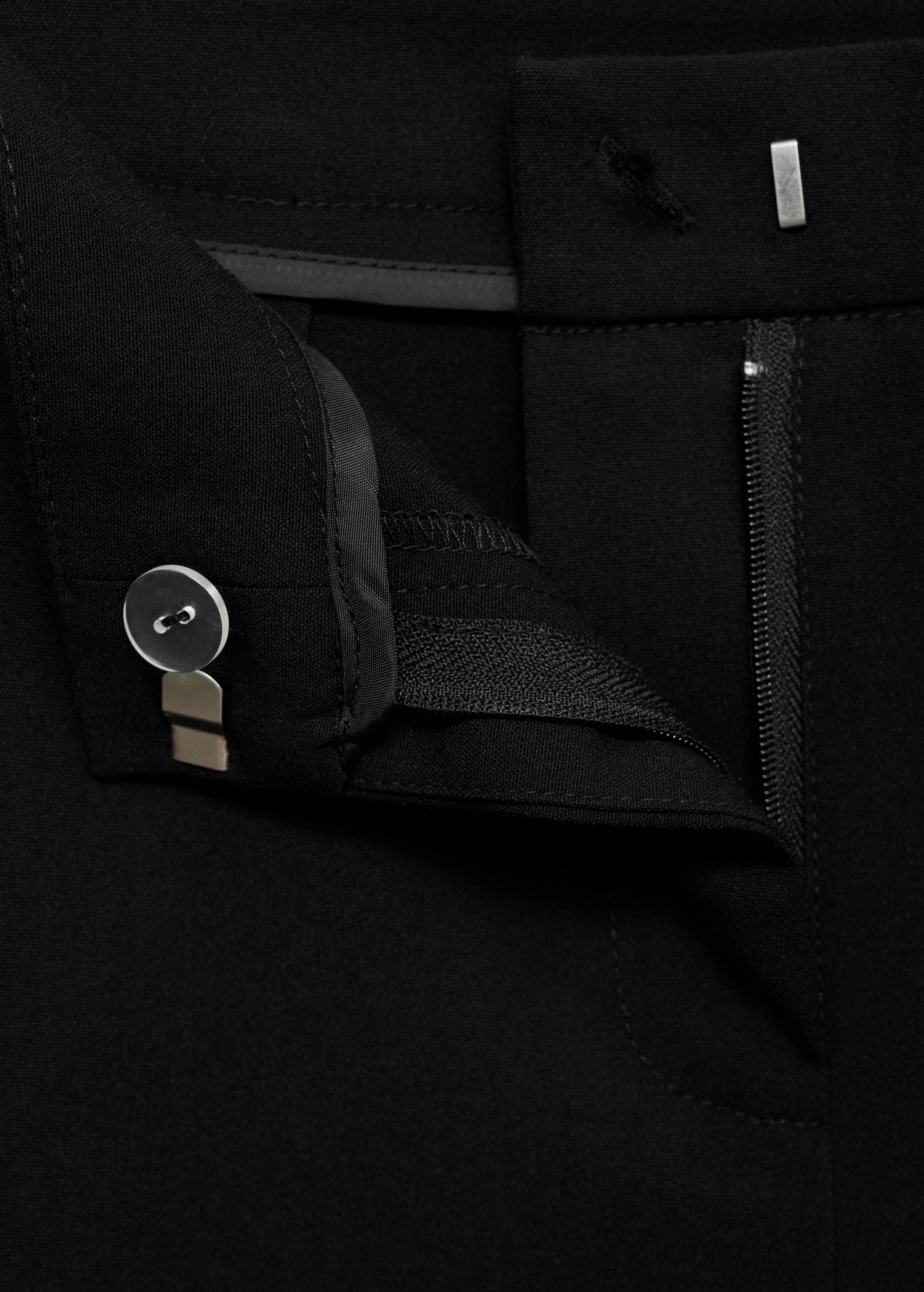 Side slit suit trousers - Details of the article 8