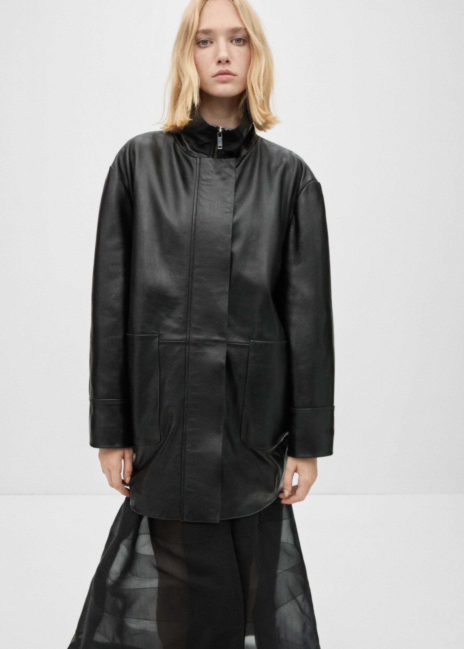 Veste cuir oversize - Plan moyen