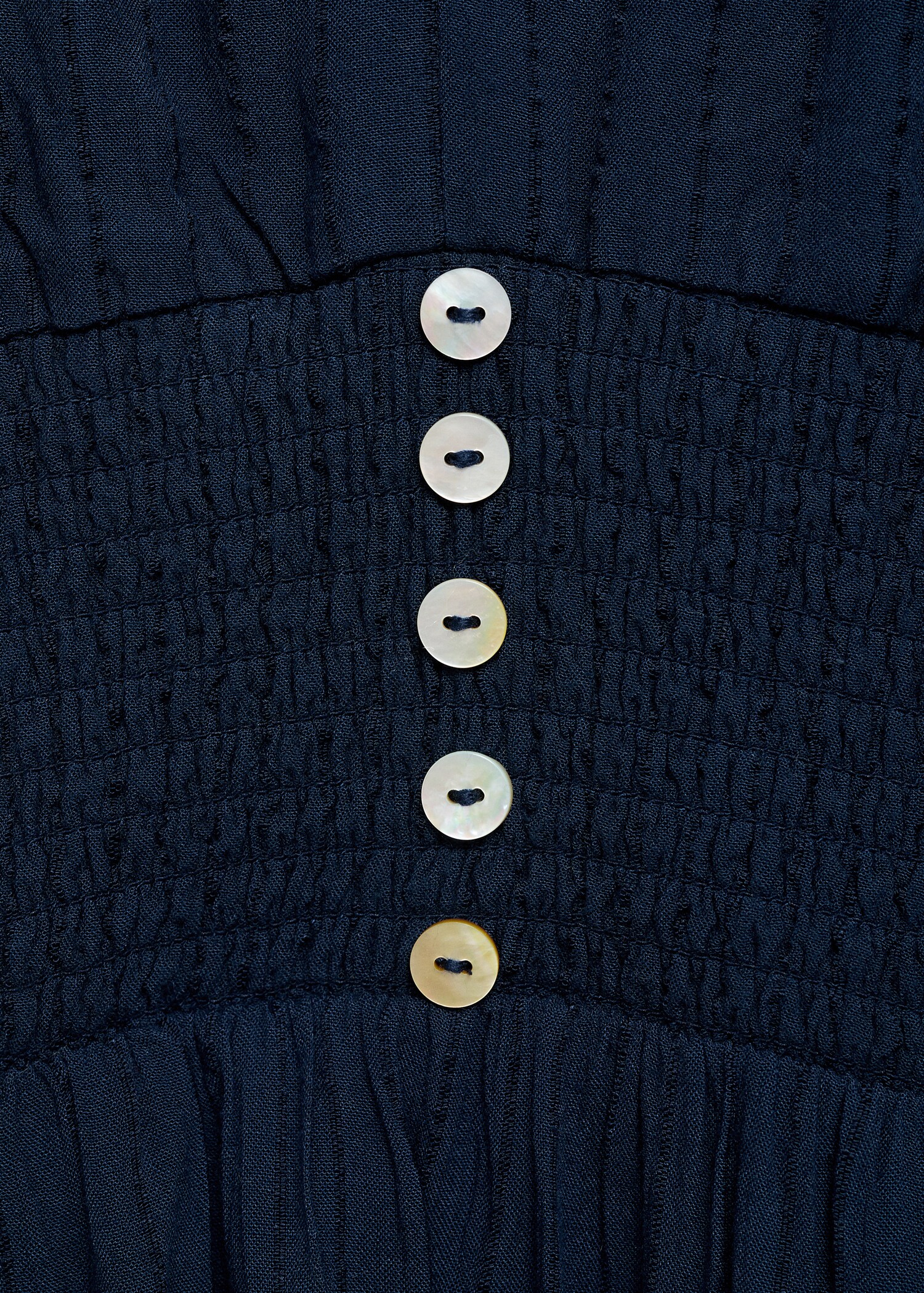 Robe à détail froncé - Détail de l'article 8