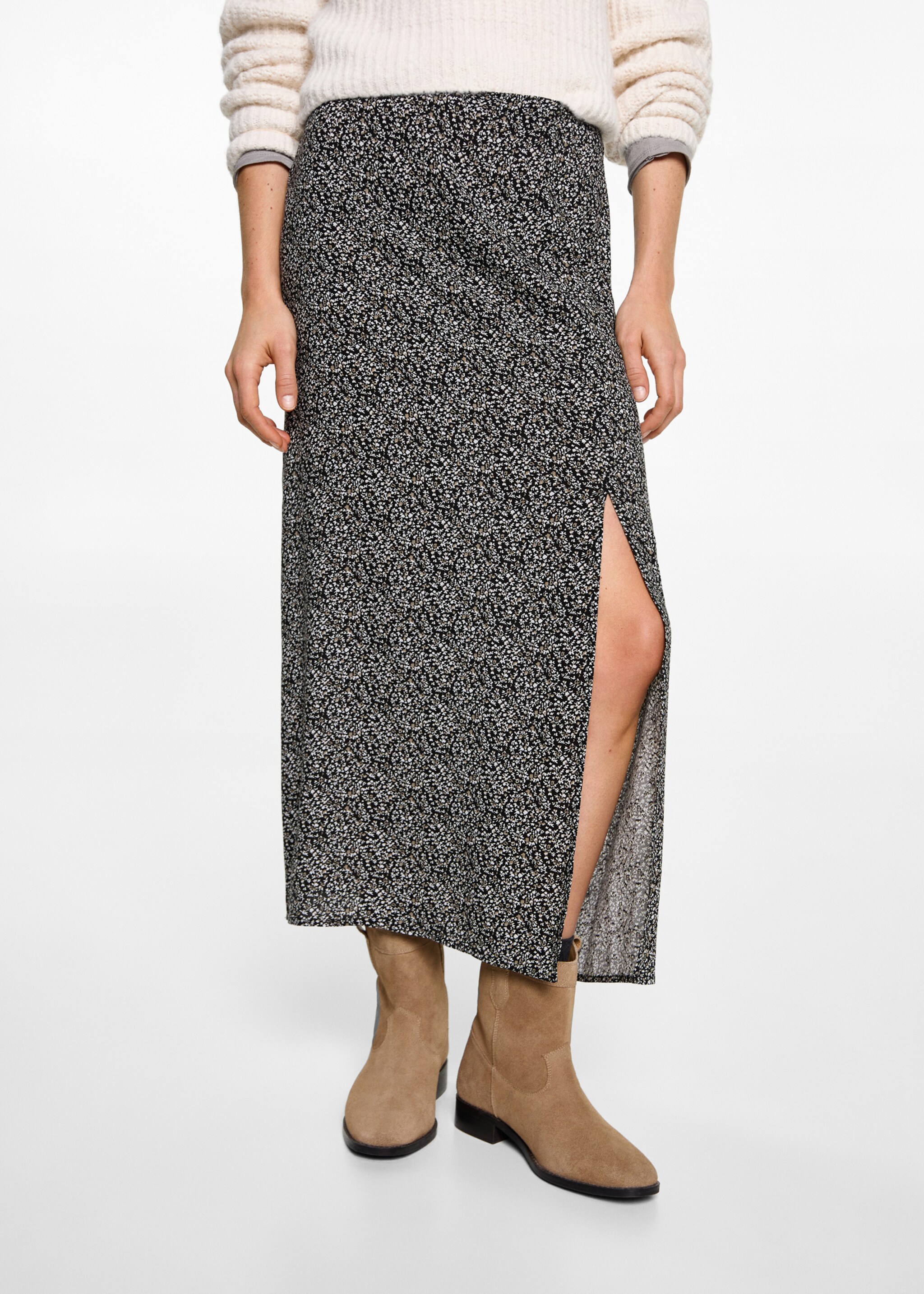 Falda midi floral - Detalle del artículo 6, Negro. Ref: 77087671-00.