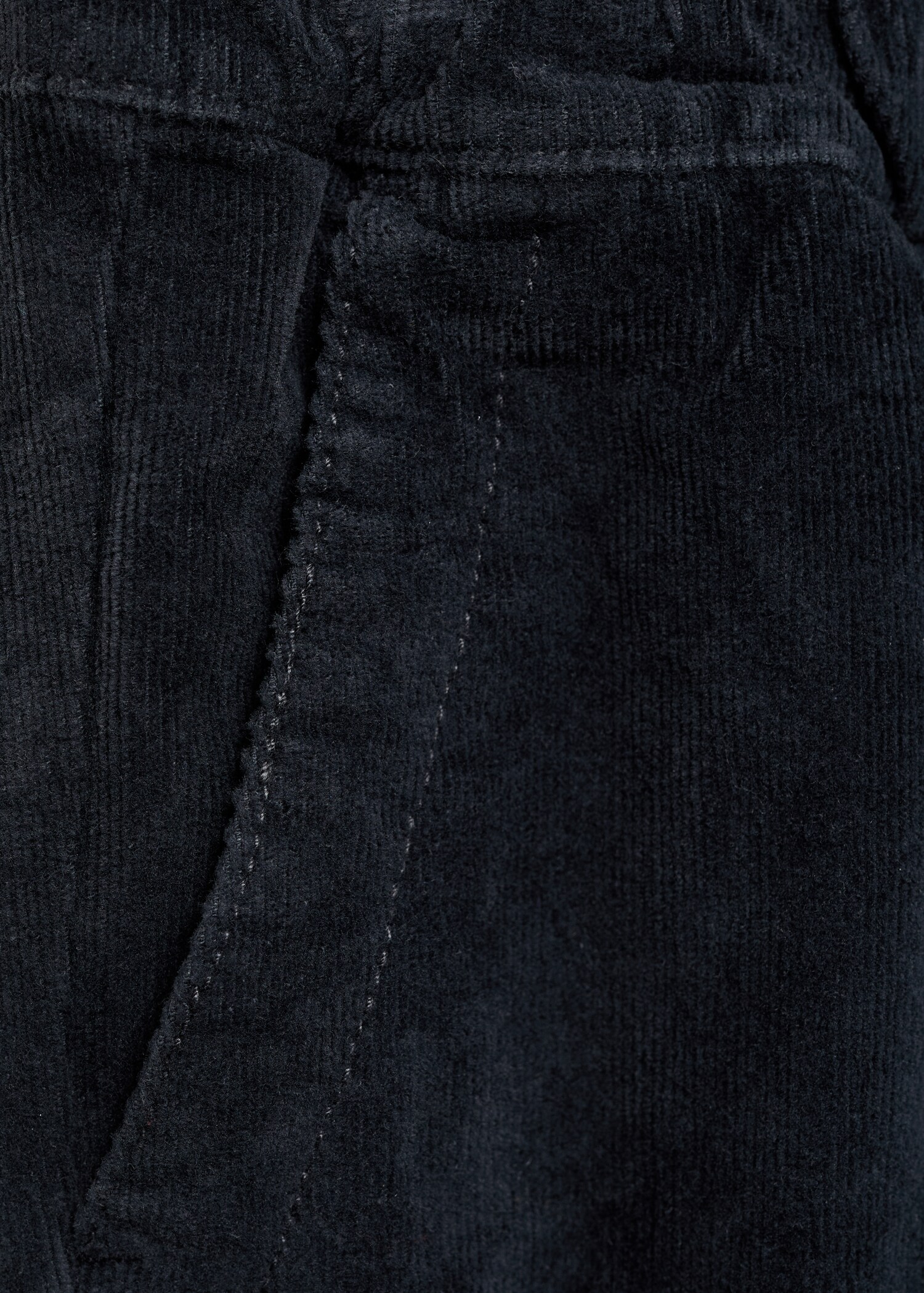 Corduroy cargo trousers - Details of the article 0