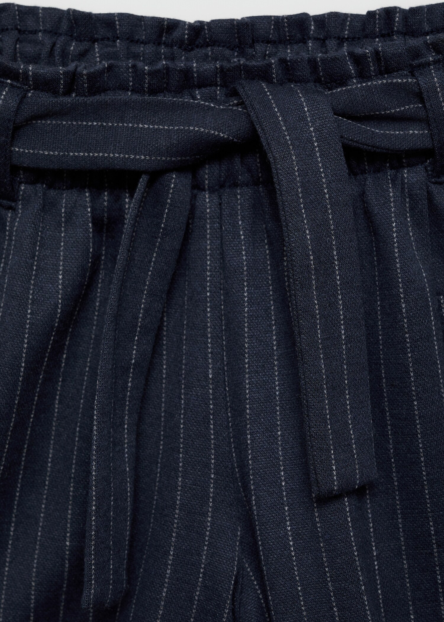 Striped shorts with belt - Details of the article 8
