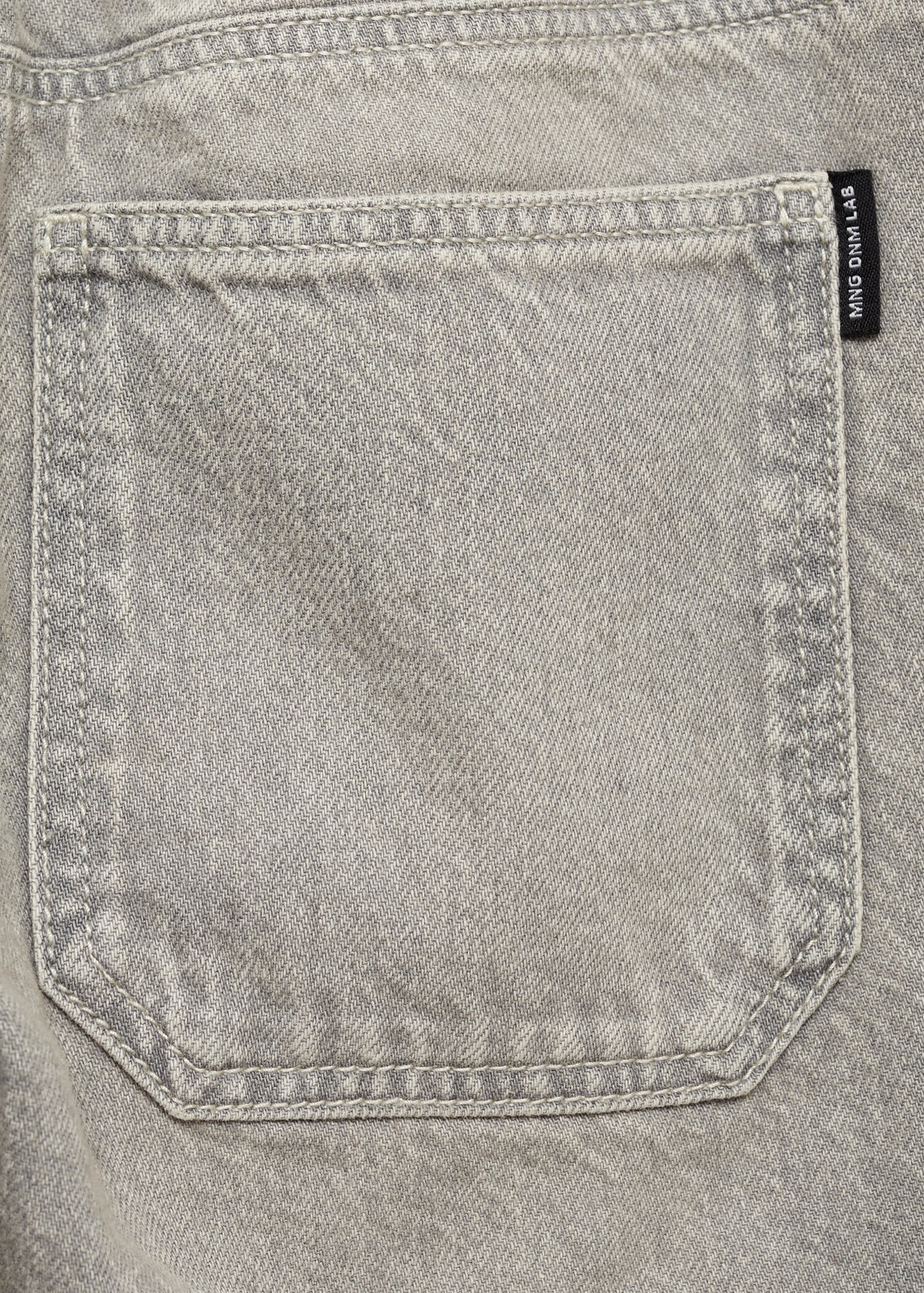 Slim-fit jeans - Details of the article 8