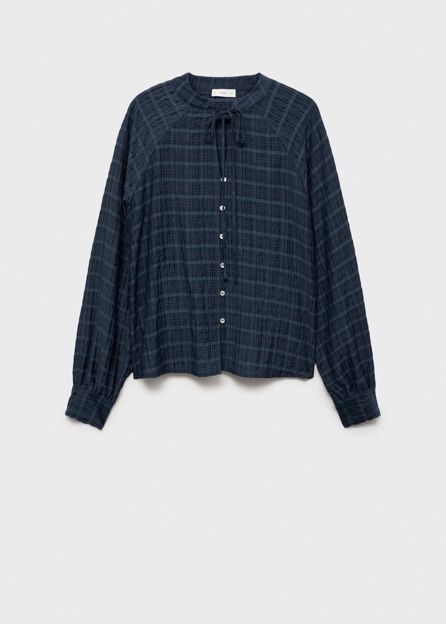 Blouse à carreaux avec un nœud - Article sans modèle