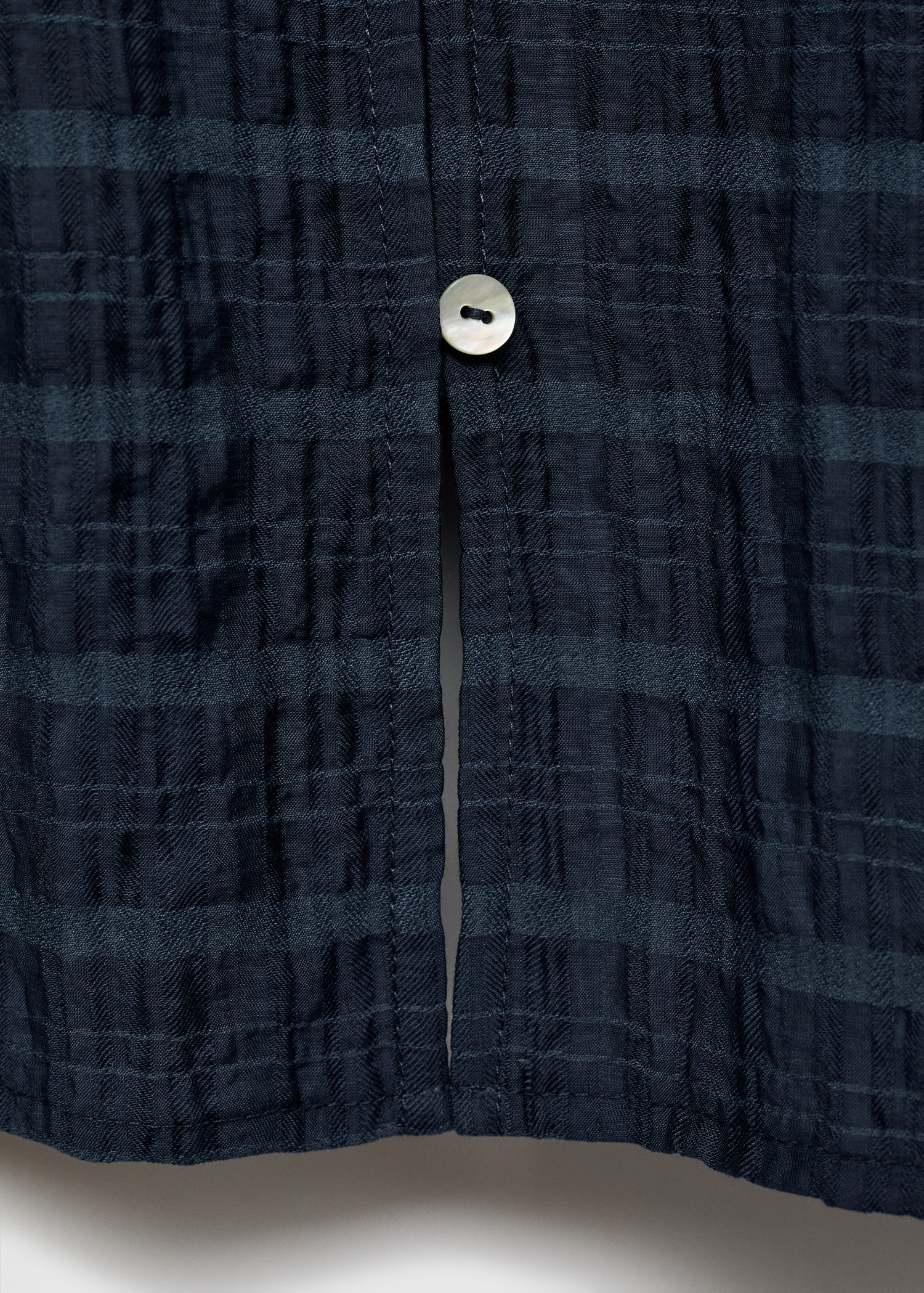 Blouse à carreaux avec un nœud - Détail de l'article 0