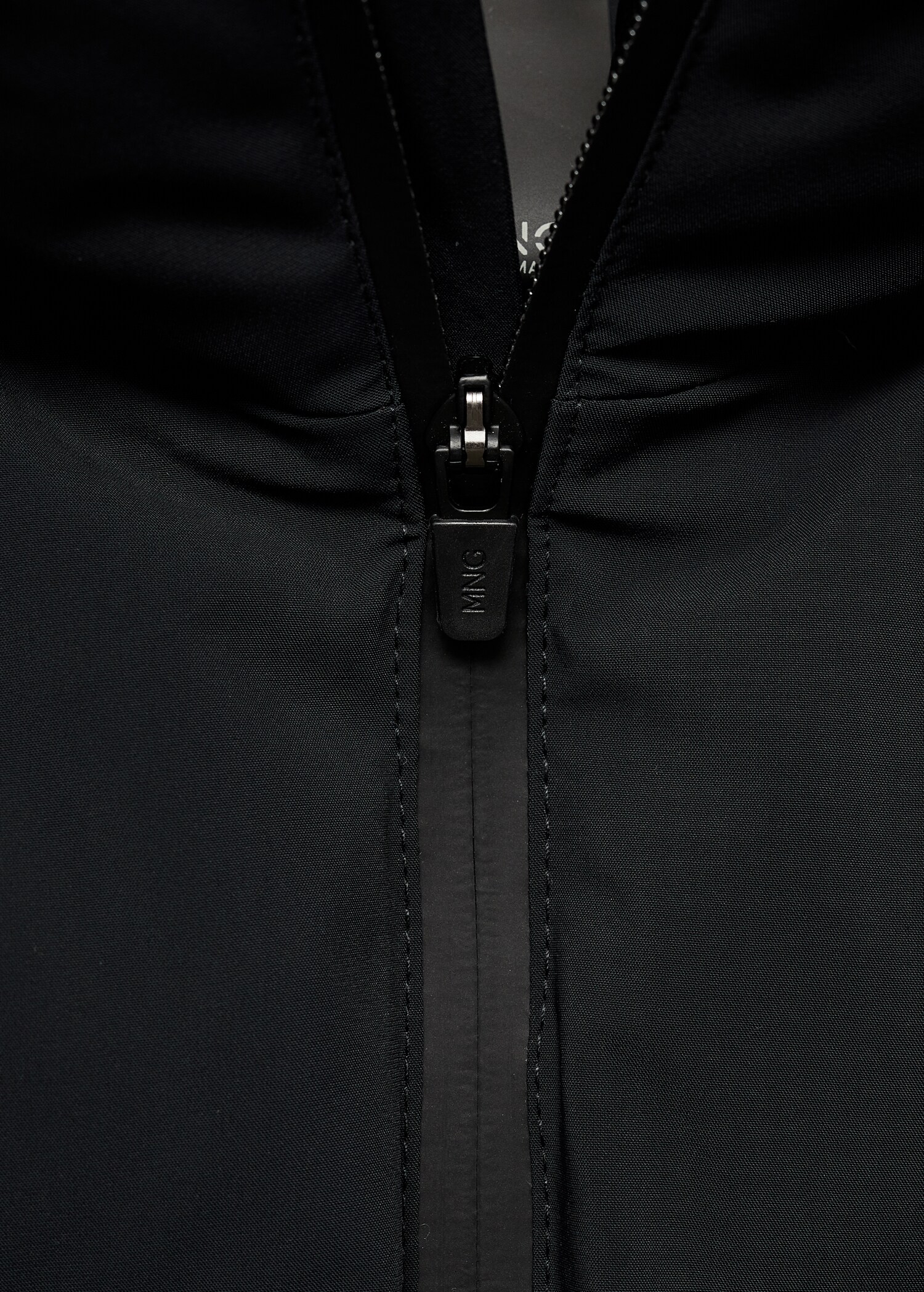 Waterproof anorak with down and feather filling - Details of the article 8
