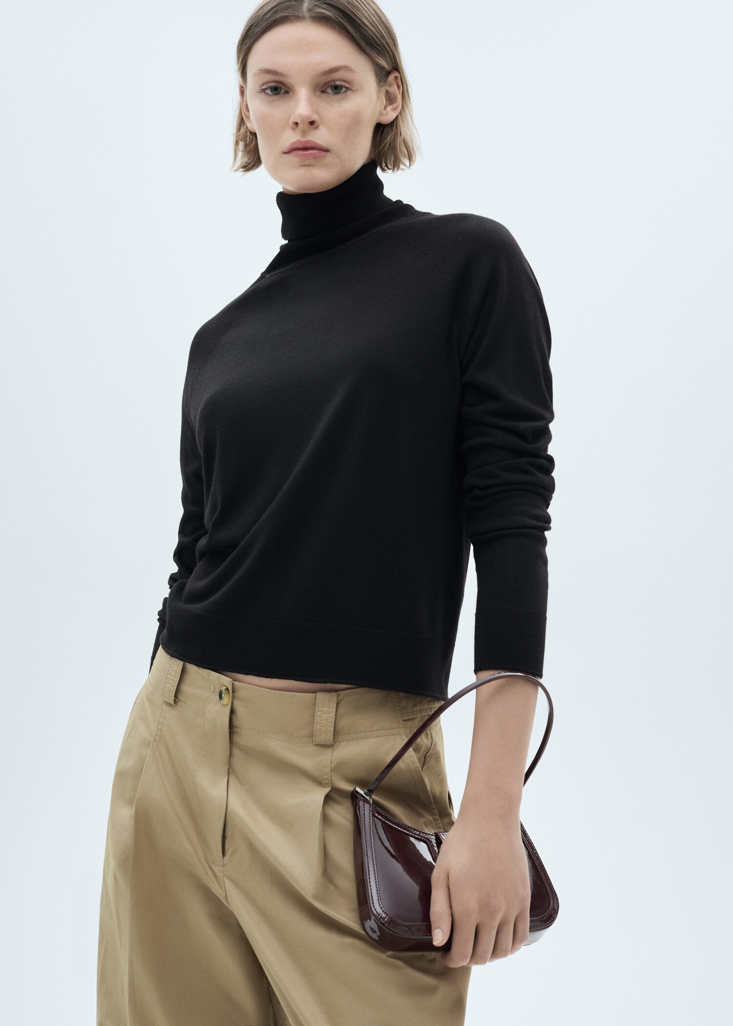 Fine-knit turtleneck sweater - Medium plane