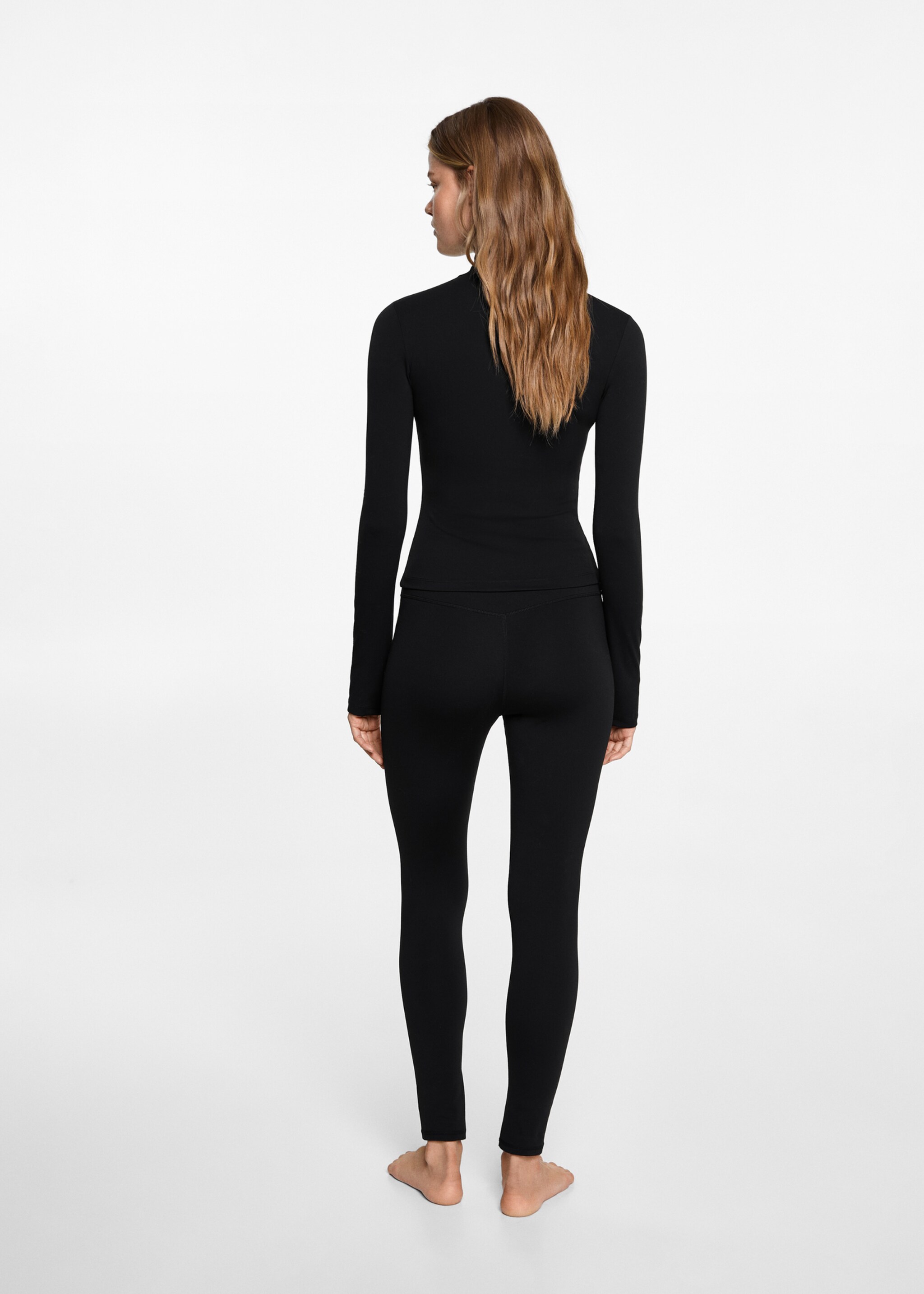 Sports sweatshirt with zip - Reverse of the article
