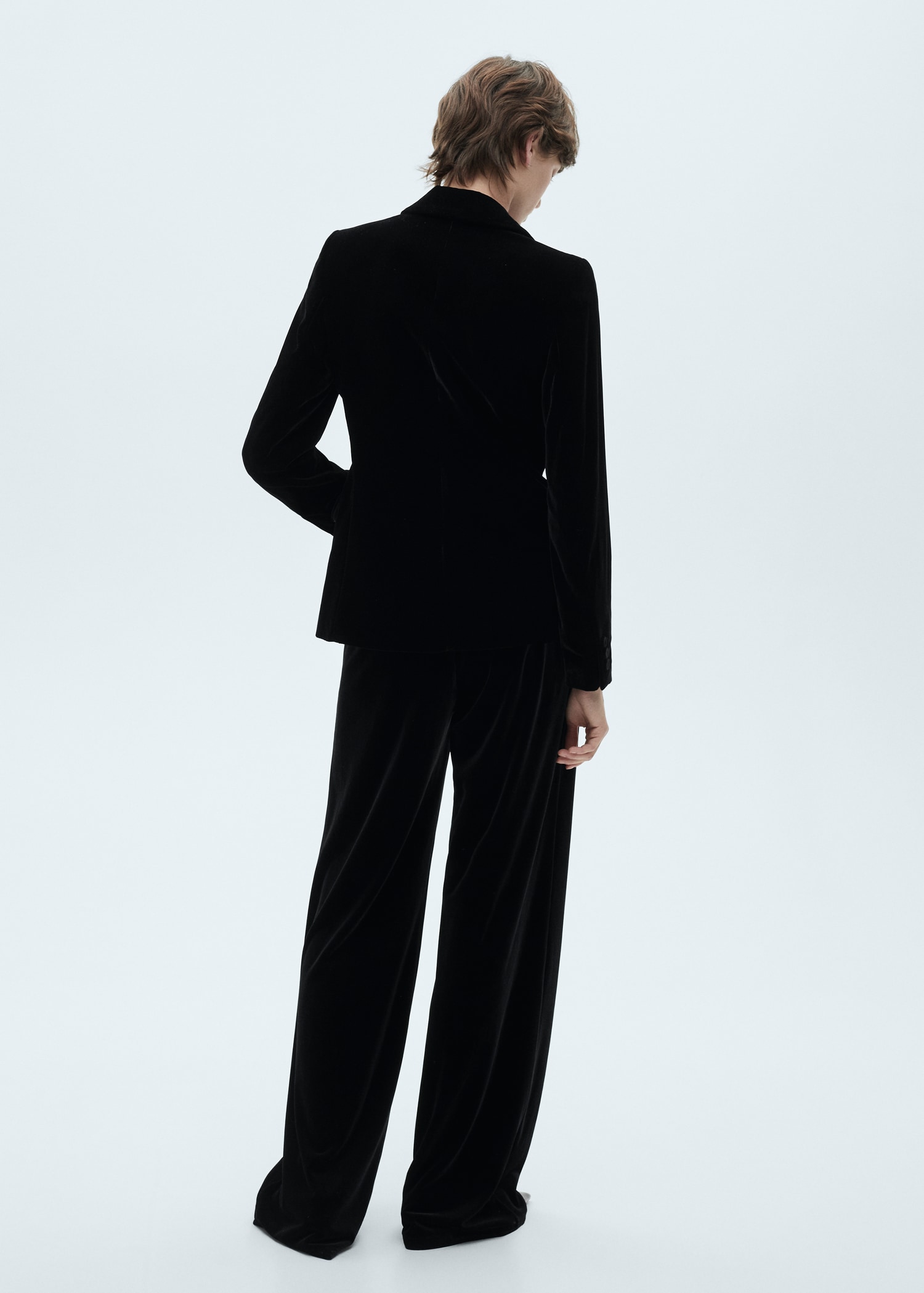 Velvet blazer - Women | MANGO USA