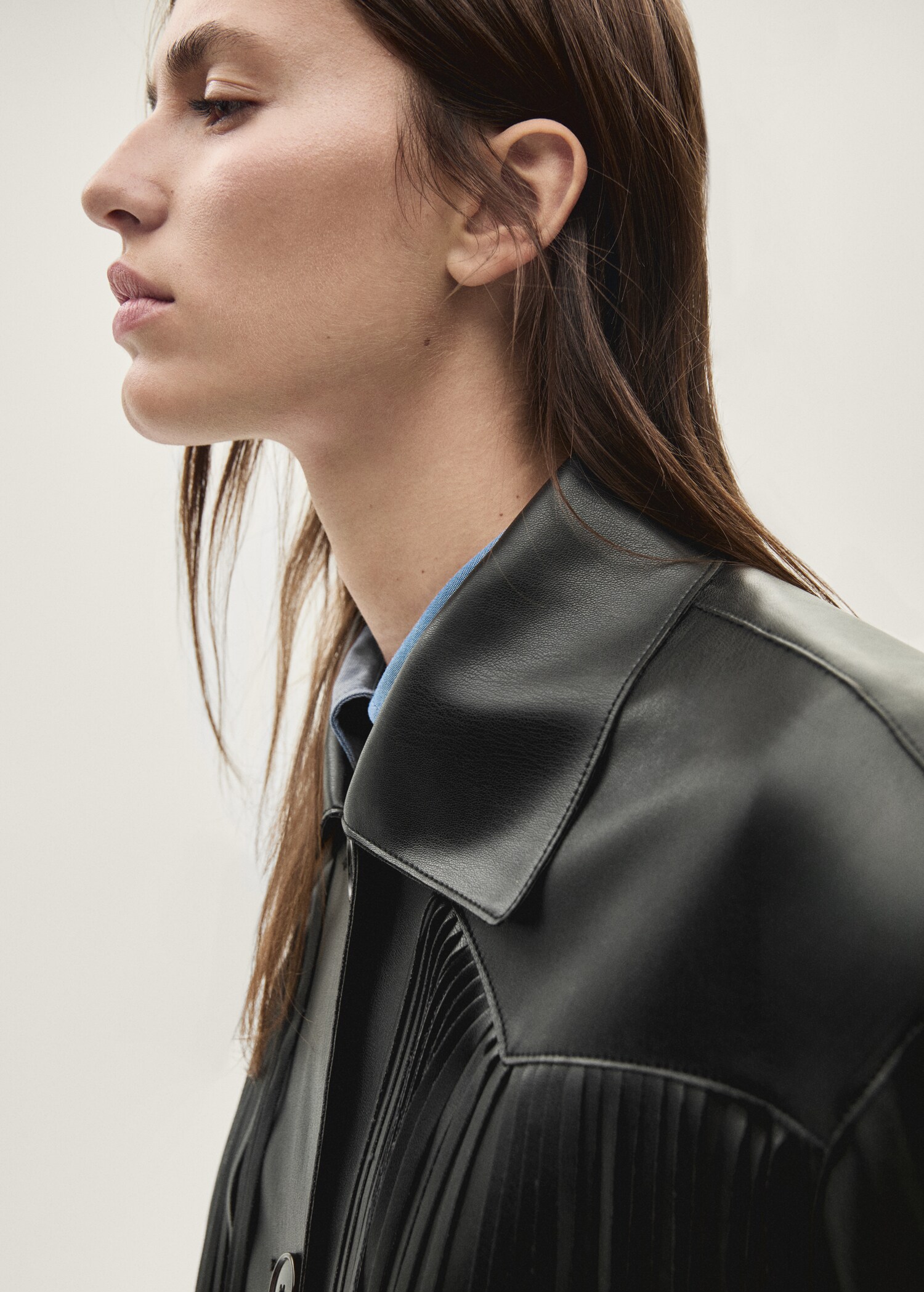 Leather-effect fringed overshirt - Details of the article 1