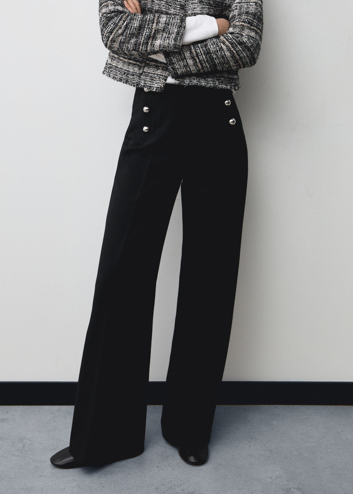 Wideleg trousers with metallic details - Medium plane