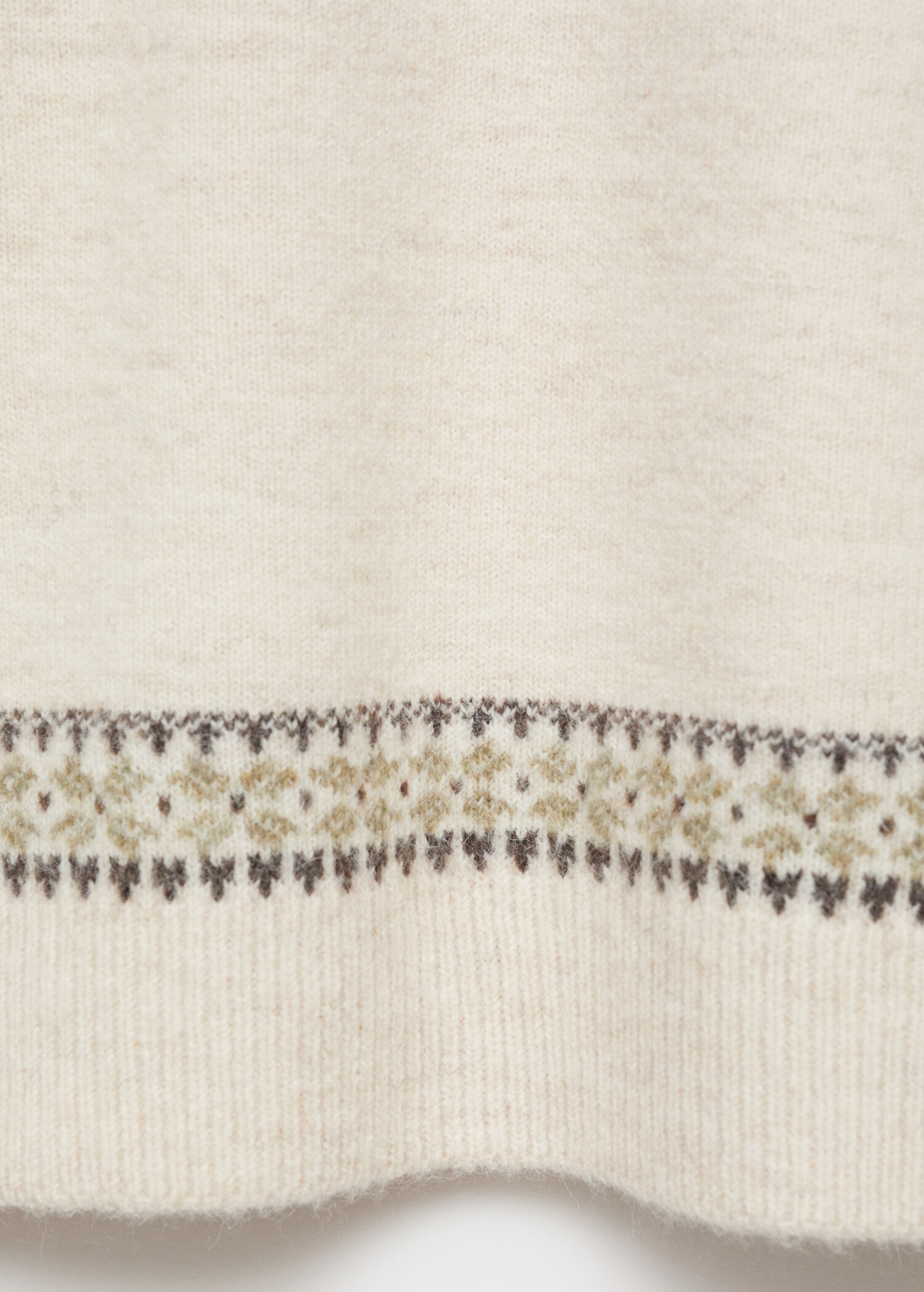 Round-neck knitted sweater - Details of the article 0