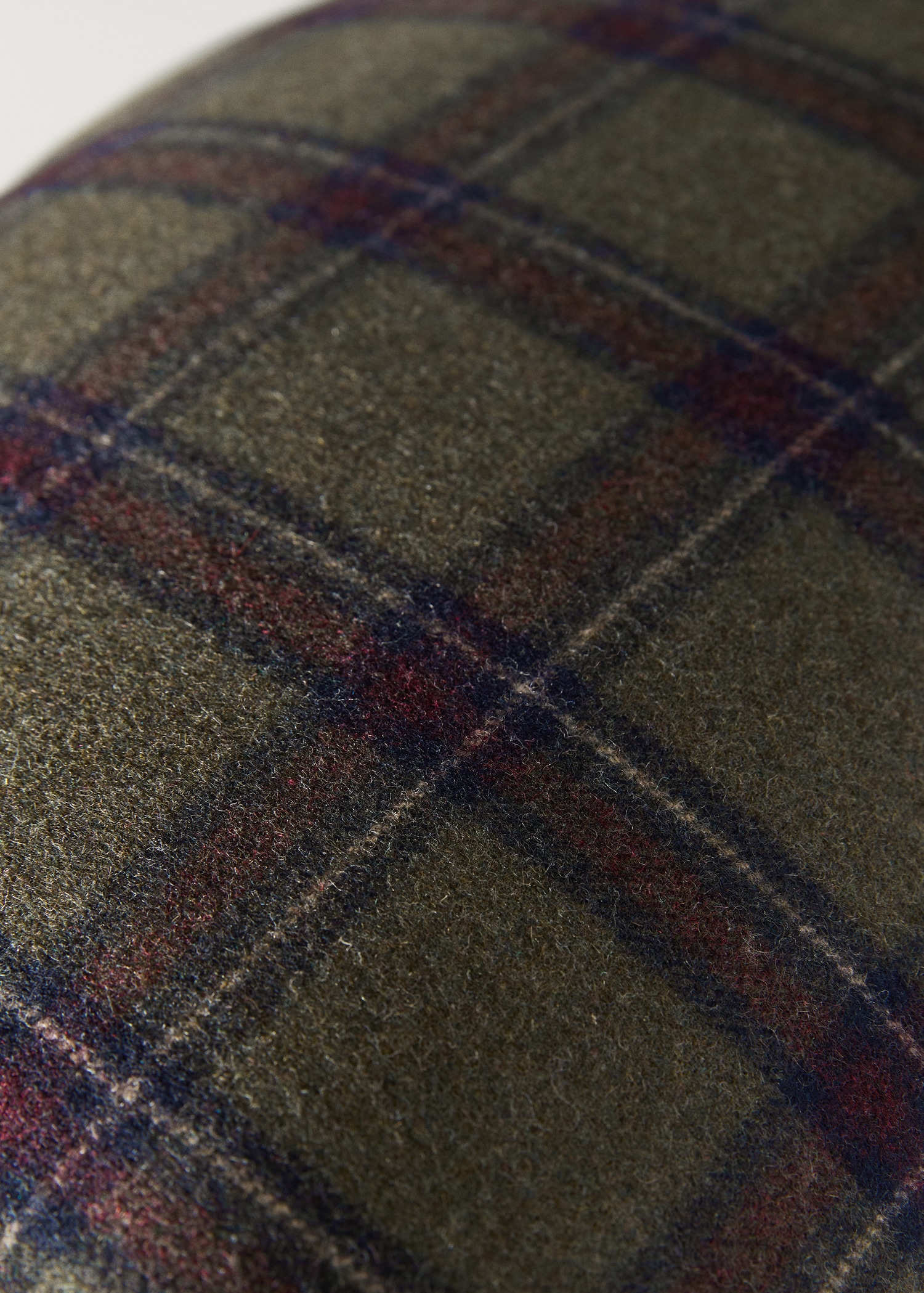 Check wool cushion cover - Details of the article 4