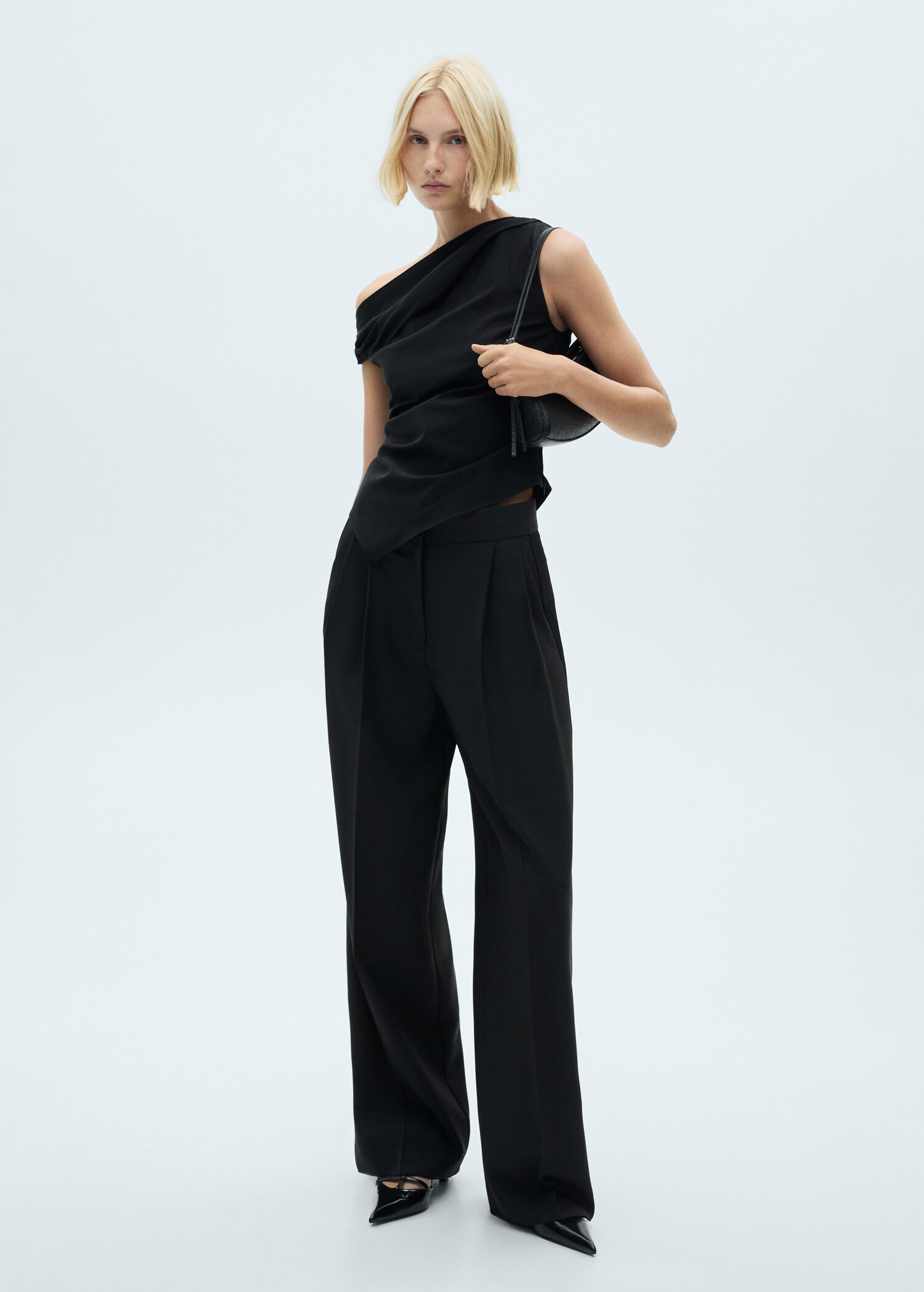 Straight-fit suit trousers - Details of the article 2