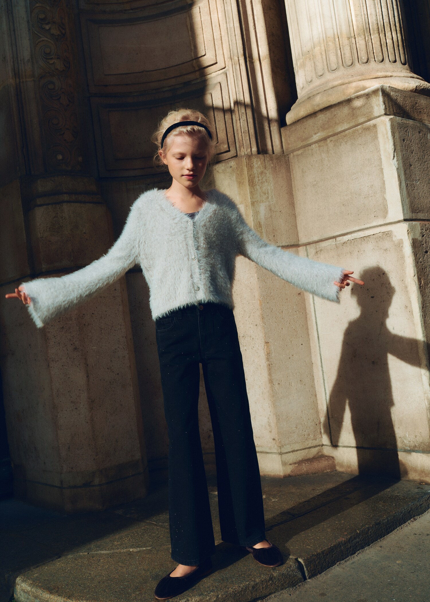 Buttoned fur-effect cardigan - Details of the article 5