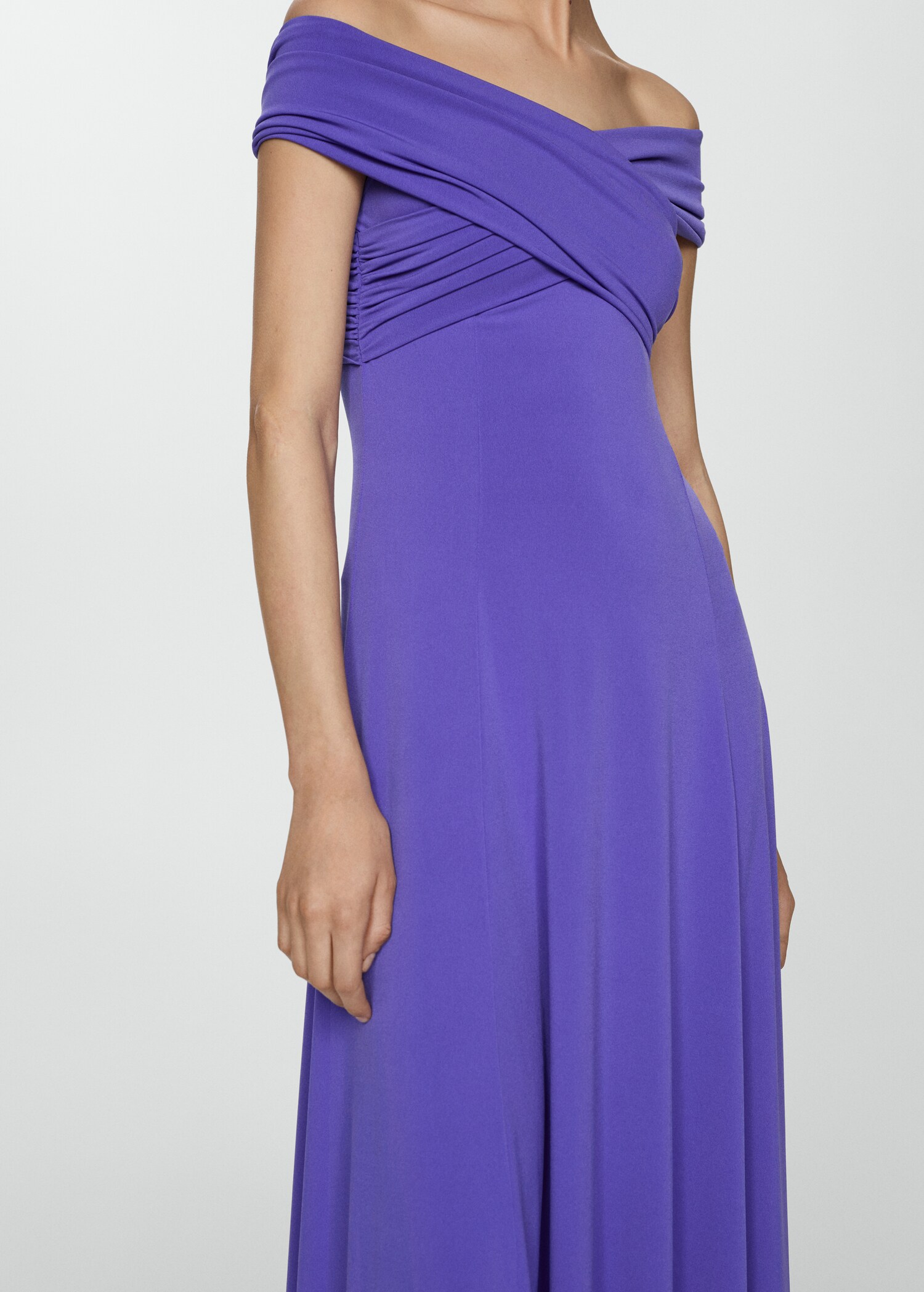Off-shoulders dress - Details of the article 6