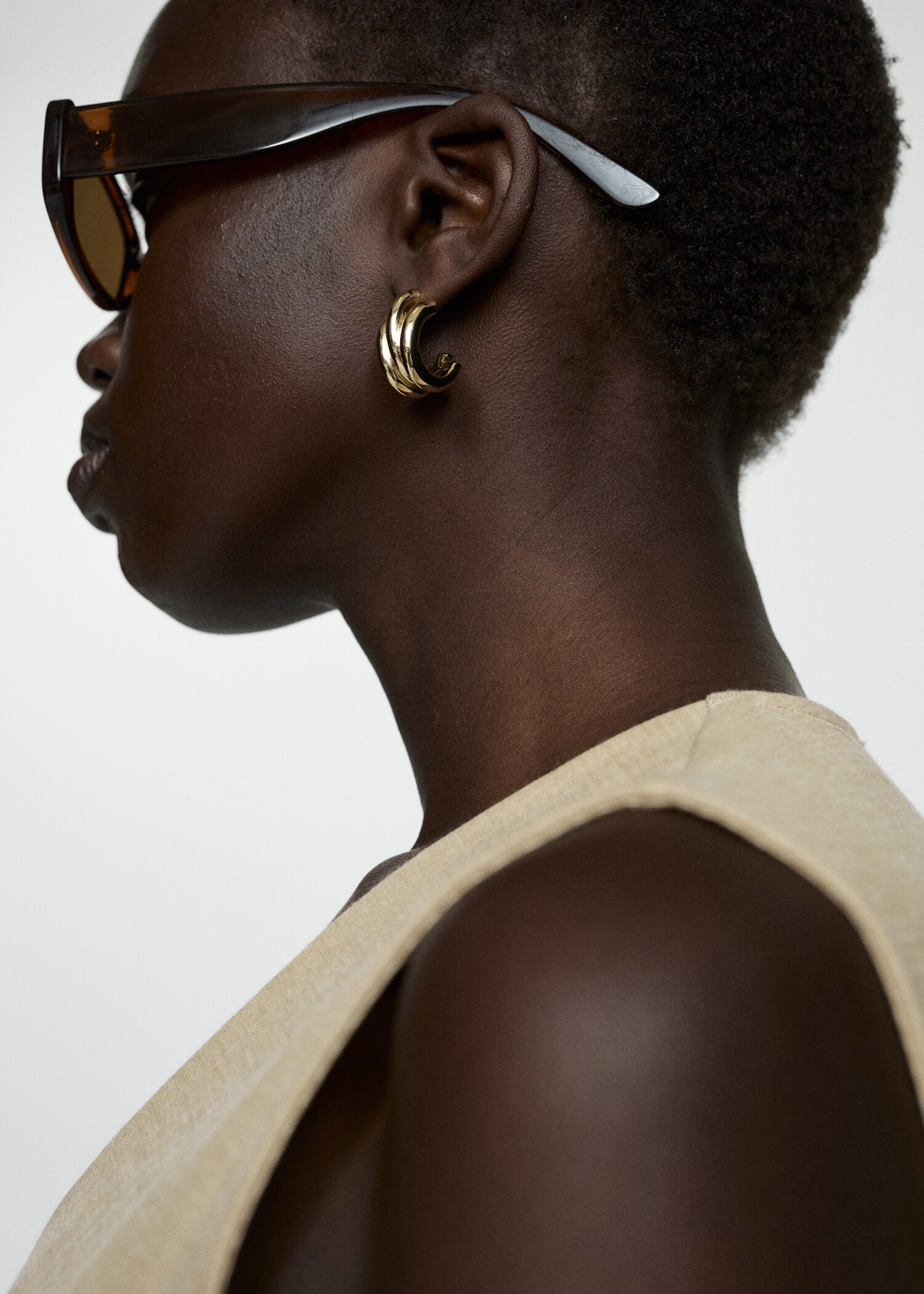 Robe courte boutonnée - Détail de l'article 1