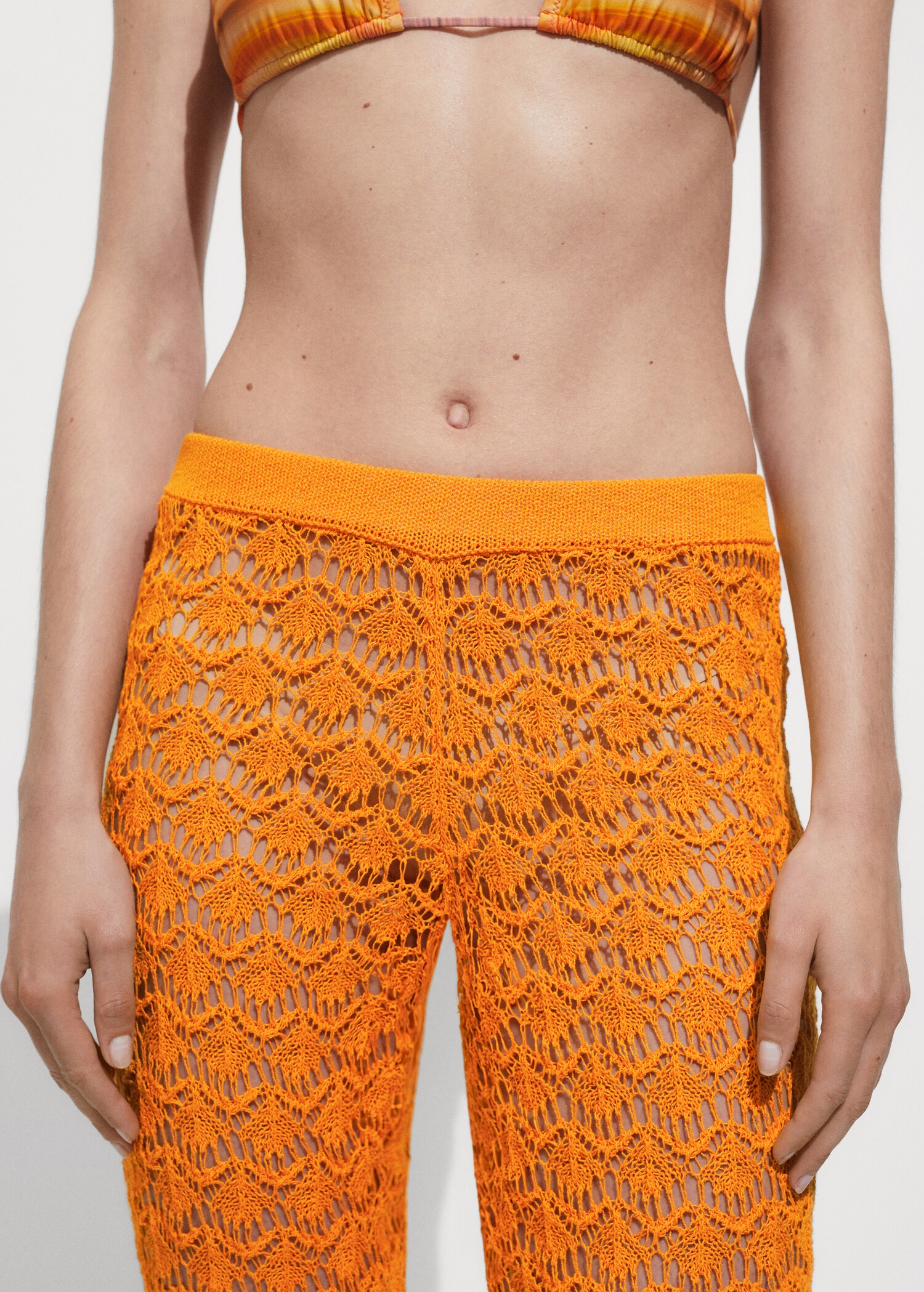 Crochet flared trousers - Medium plane