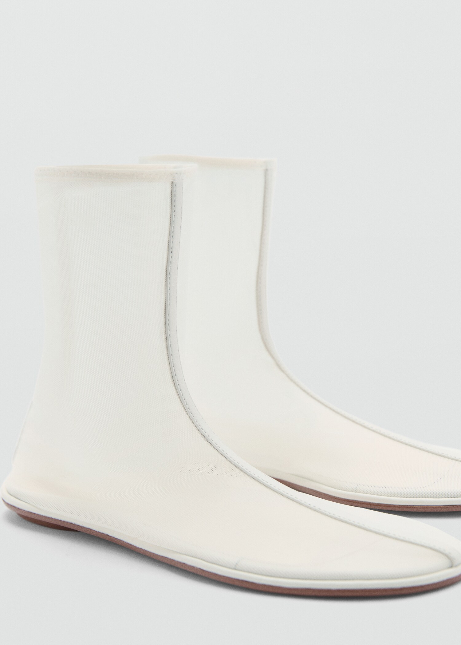 Zapato caña alta mesh - Plano medio