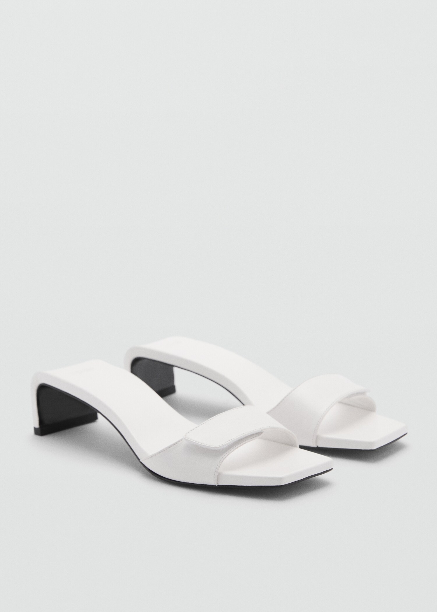 Heel leather sandals - Medium plane