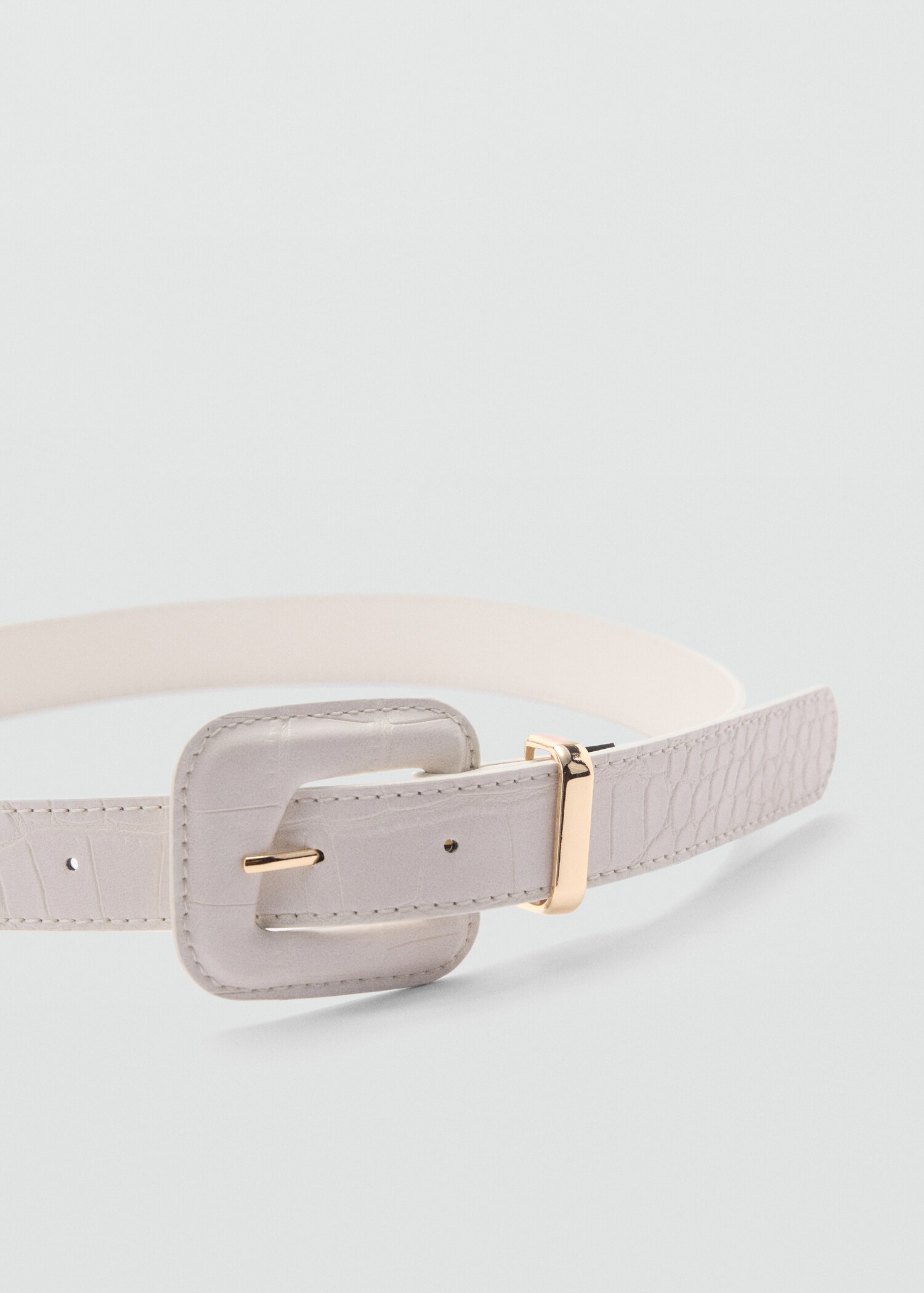Ceinture effet crocodile - Plan moyen