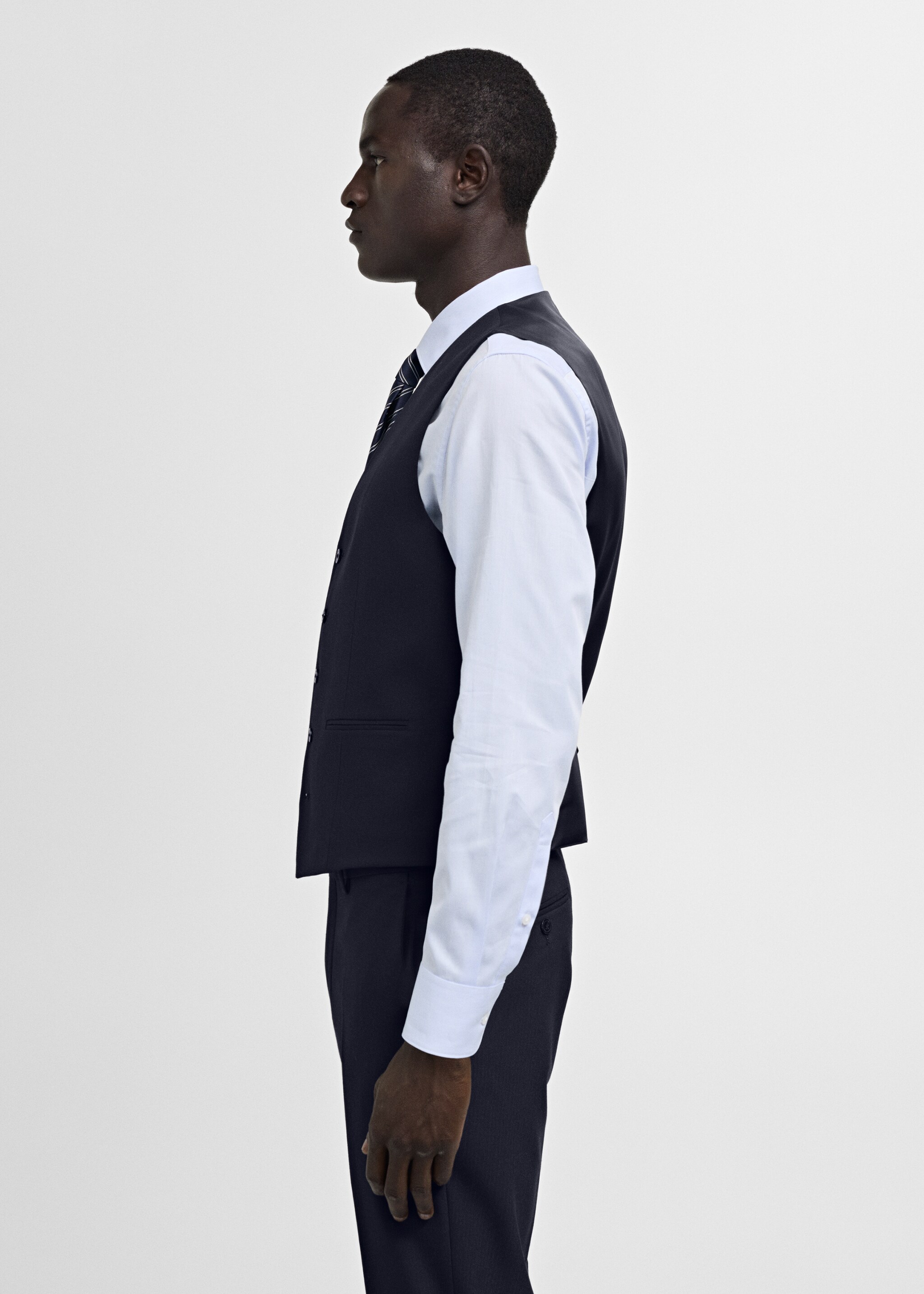 Slim-fit suit waistcoat in stretch fabric - Details of the article 6