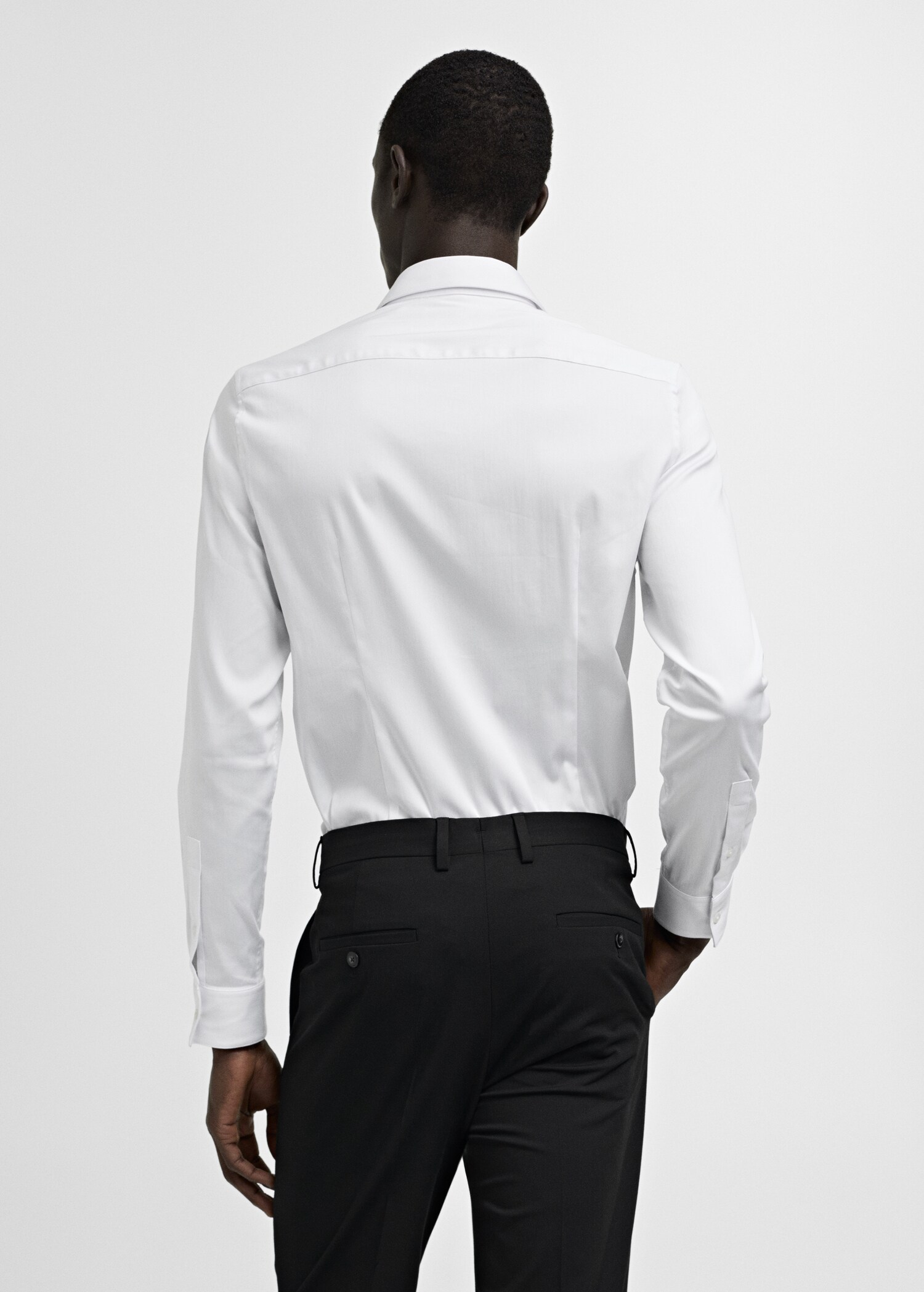 Костюмная рубашка super slim fit из поплина - Обратная сторона изделия